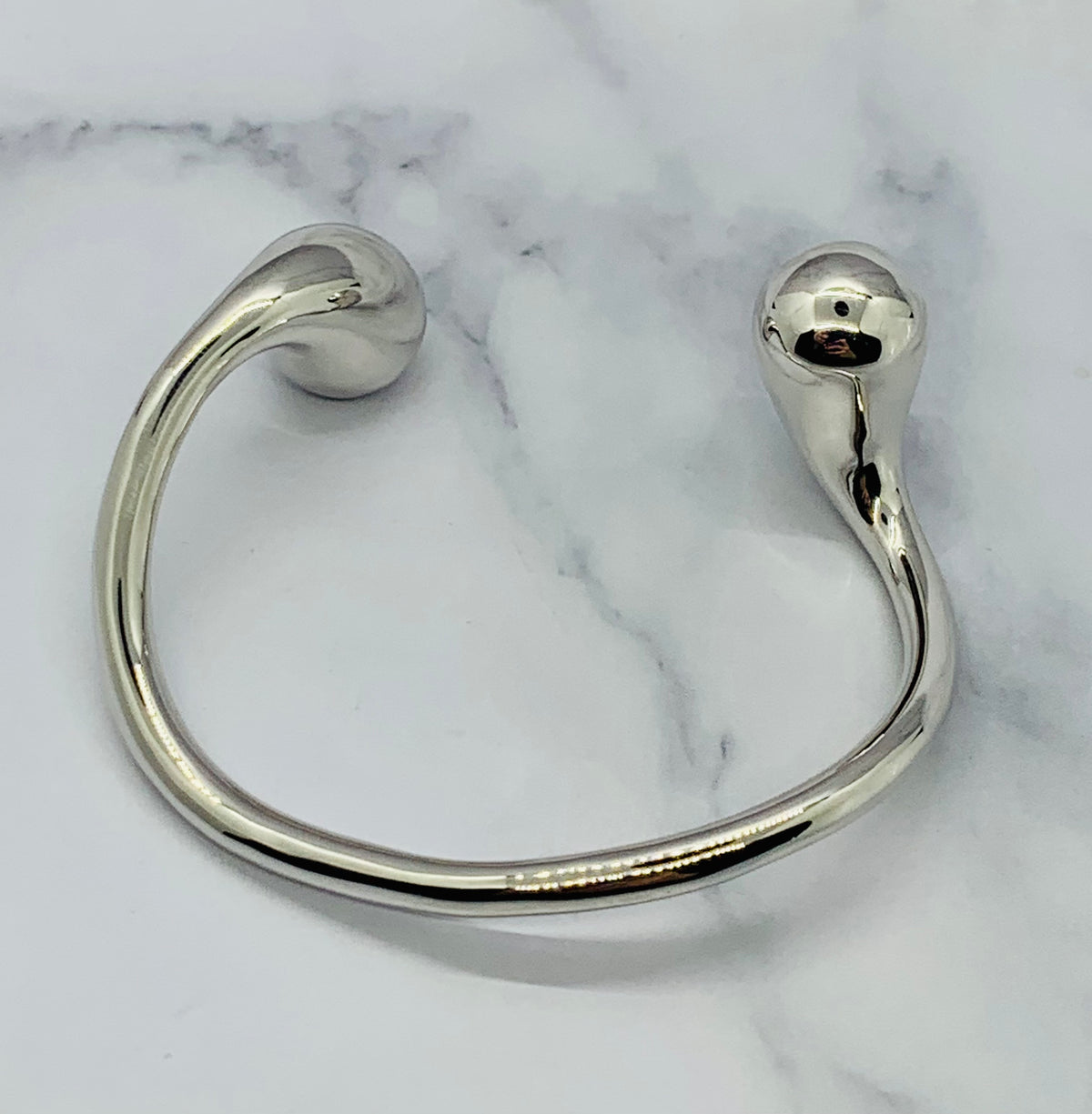 BOTTEGA VENETA Liquid Cuff Bracelet - Pre owned