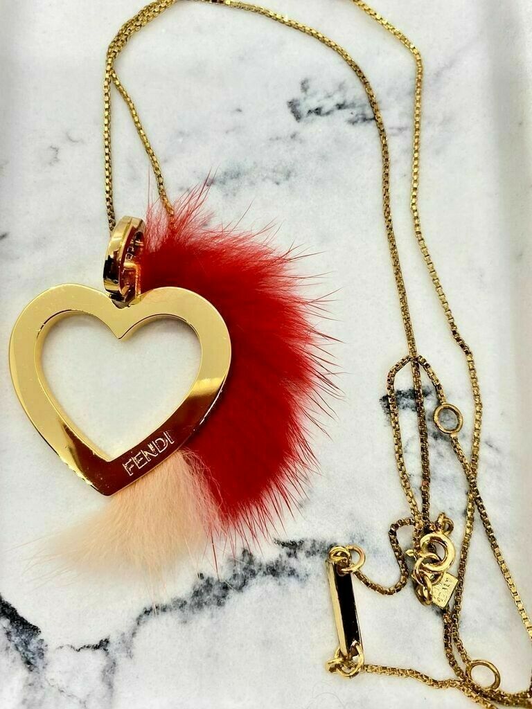 FENDI Gold Fur Trim Heart Charm Necklace - Pre owned