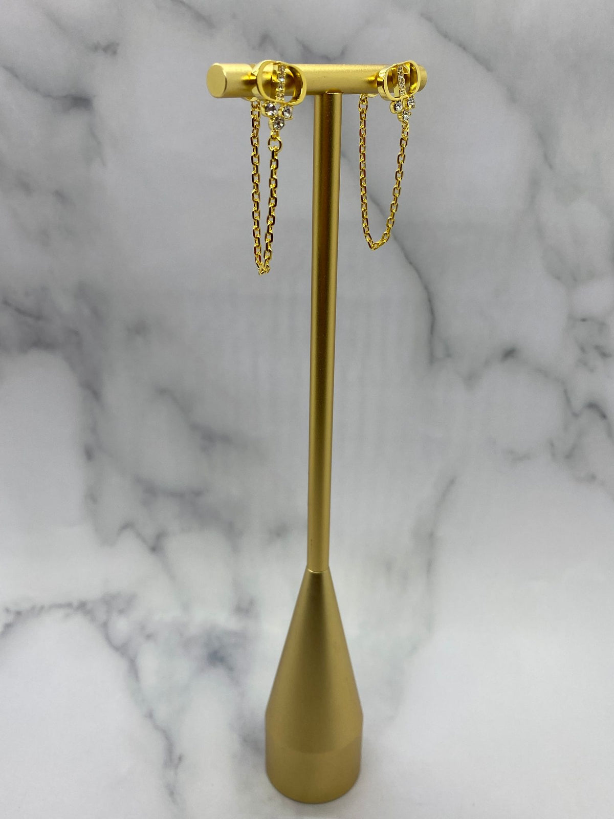 CHRISTIAN DIOR CD Gold Tone Chain Earrings - Pre owned
