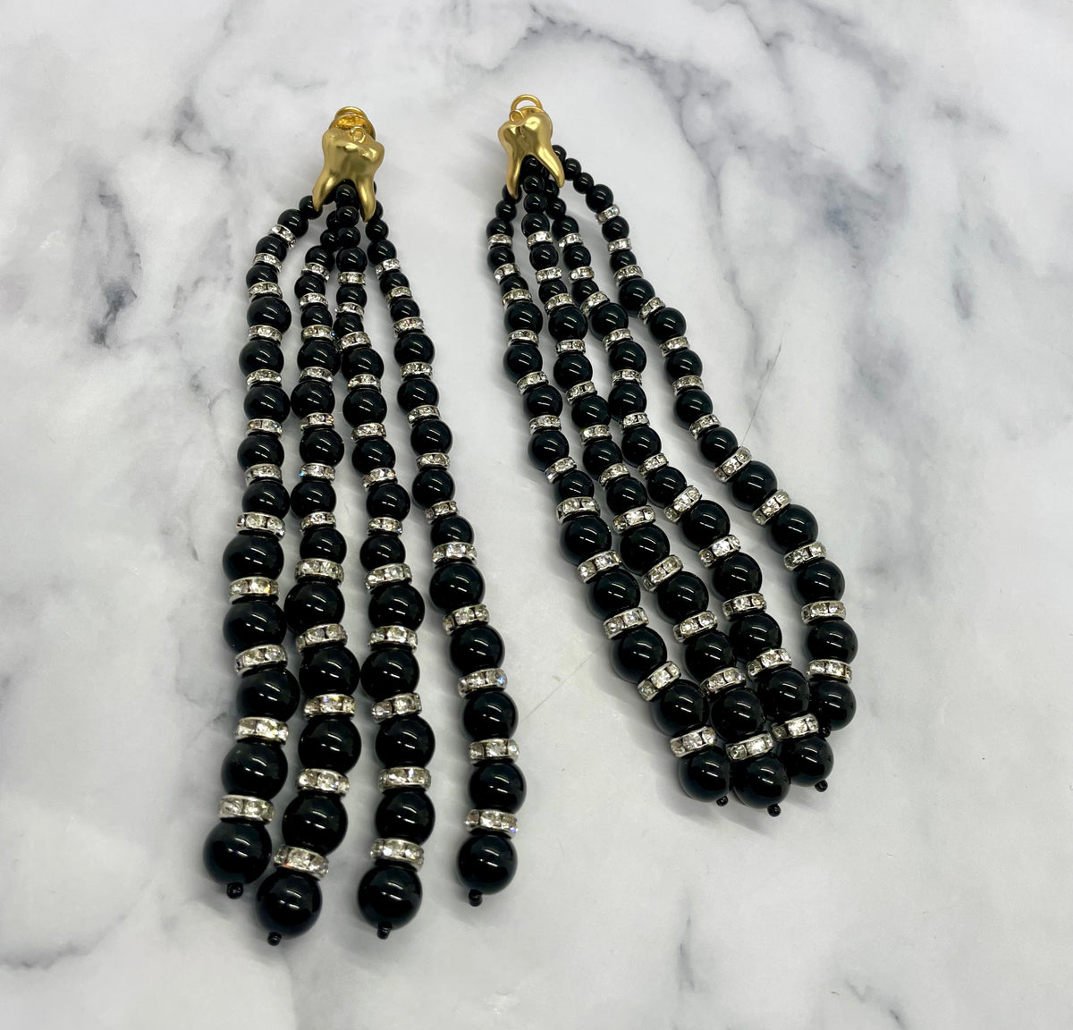 SCHIAPARELLI Black Beaded Pendant Tooth Earrings - Pre owned