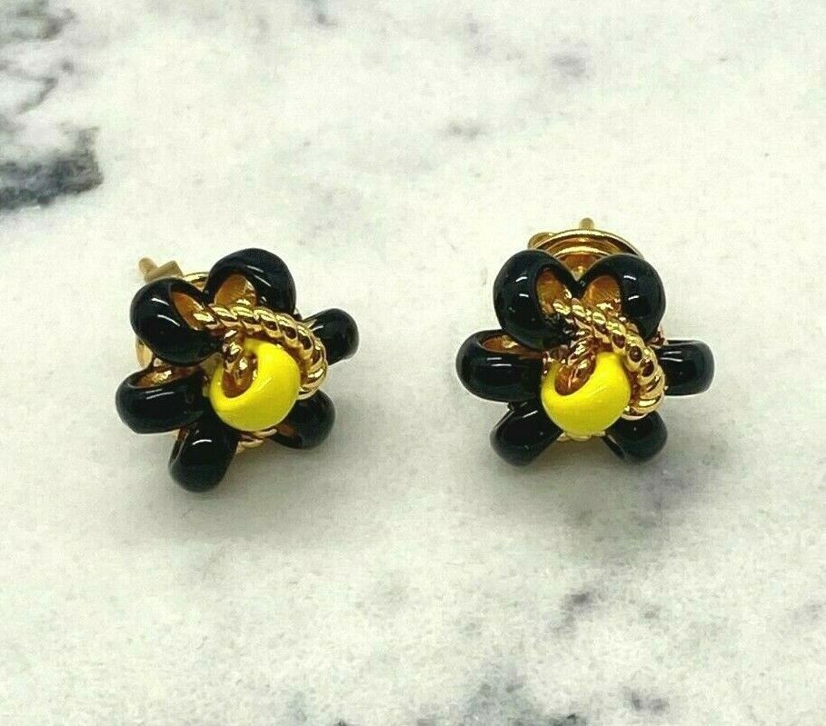BOTTEGA VENETA Beaded Floral Stud Earrings - Pre owned