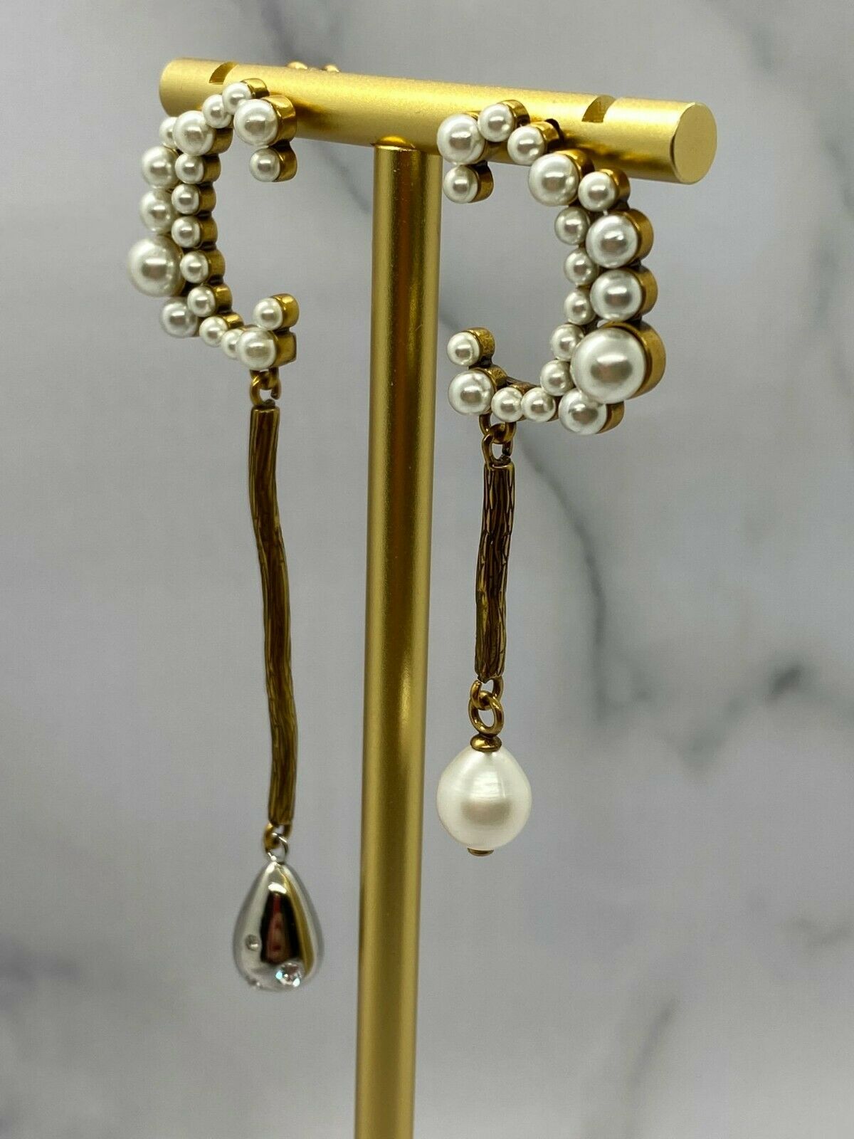 CHLOE C Pearl Asymmetric Pendant Earrings - USED