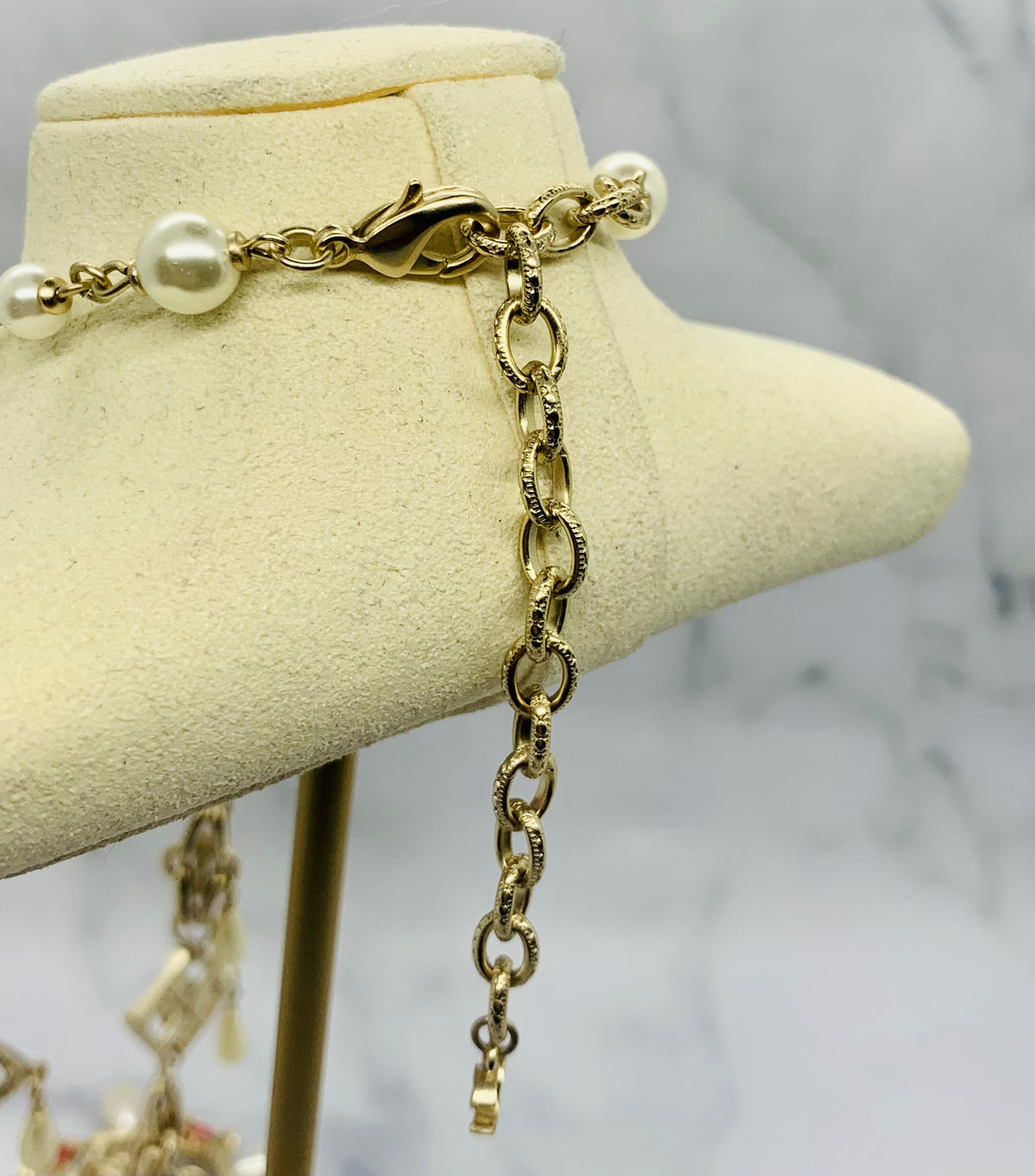 CHANEL CC Statement Necklace - Pre owned