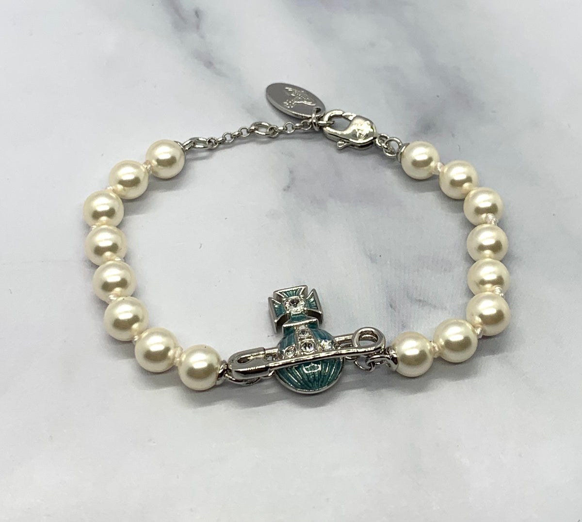 VIVIENNE WESTWOOD Pearl Orb Bracelet - Pre owned