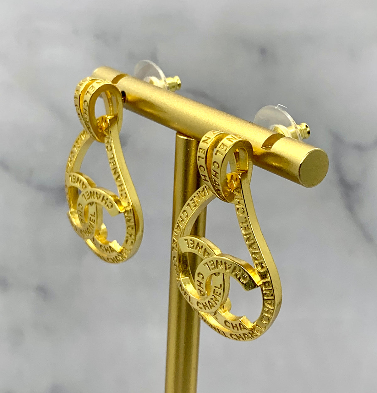 CHANEL CC 1994 Vintage Pendant Earrings - USED