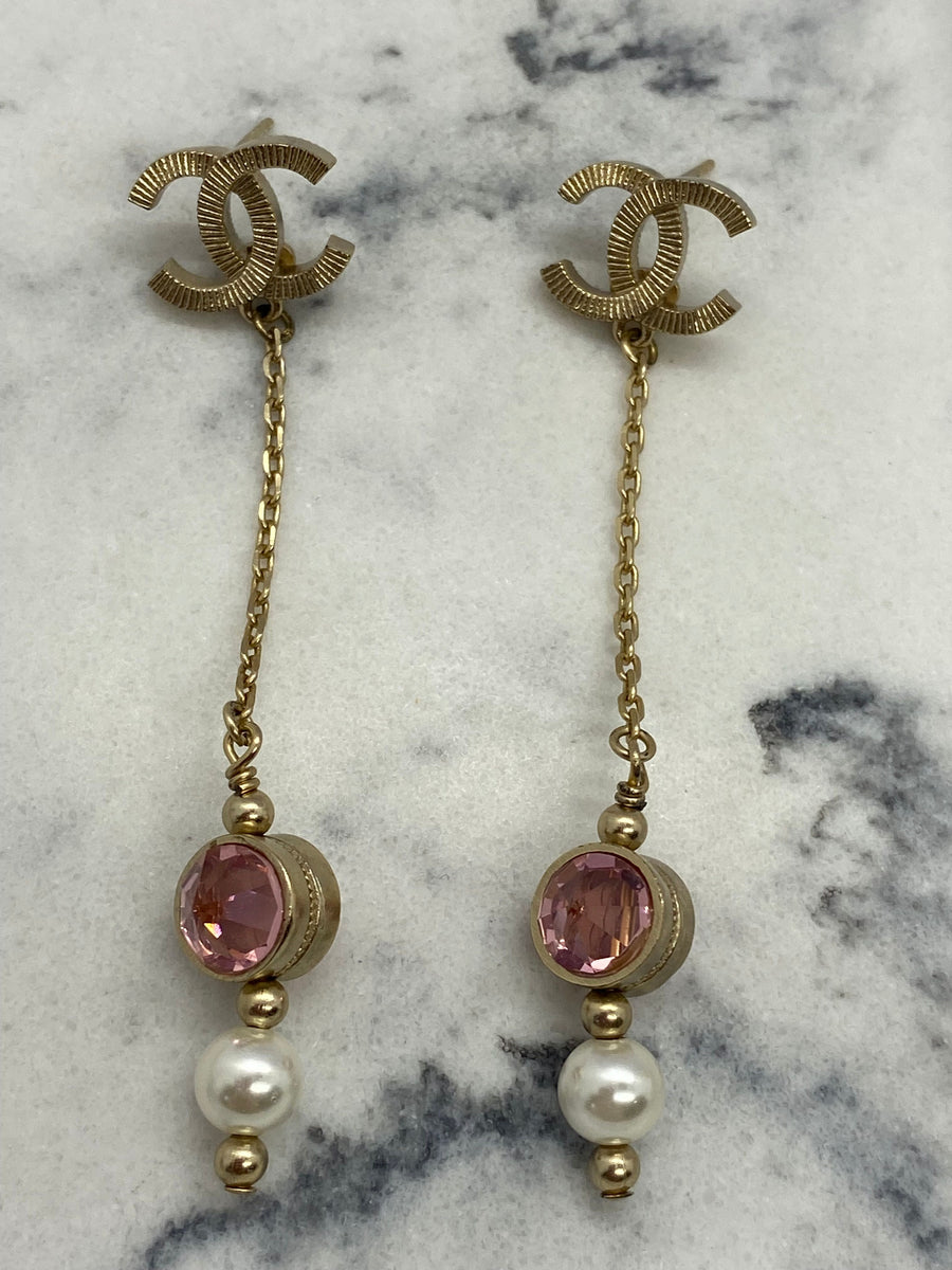 CHANEL CC Pink Stone Pendant Earrings - Pre owned