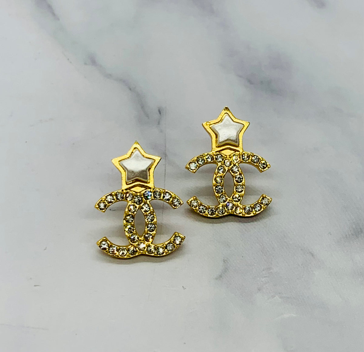 CHANEL CC Star Earrings - USED