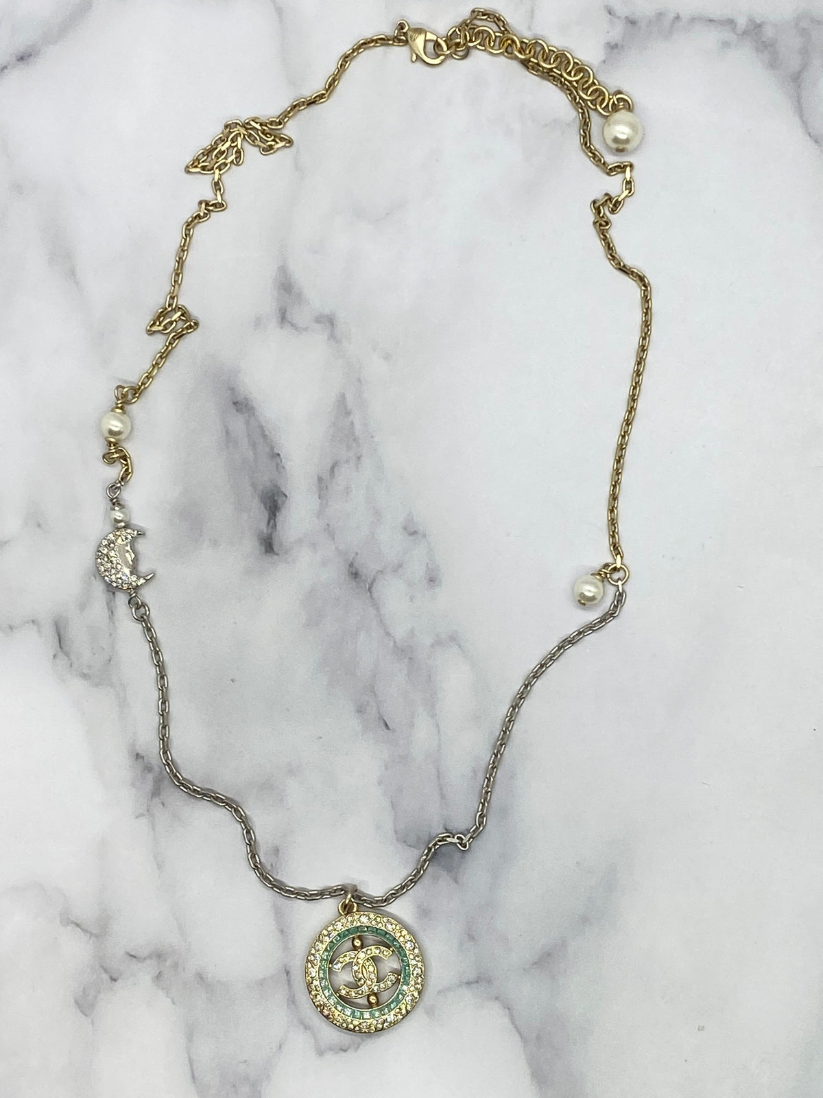 CHANEL CC Moon Rhinestone Necklace - Pre owned