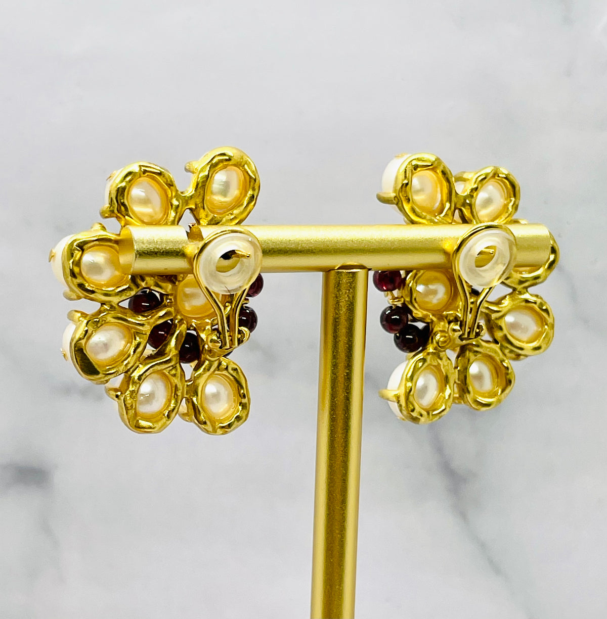 GOOSSENS Paris Pearl Trim Clip On Earrings - Pre owned