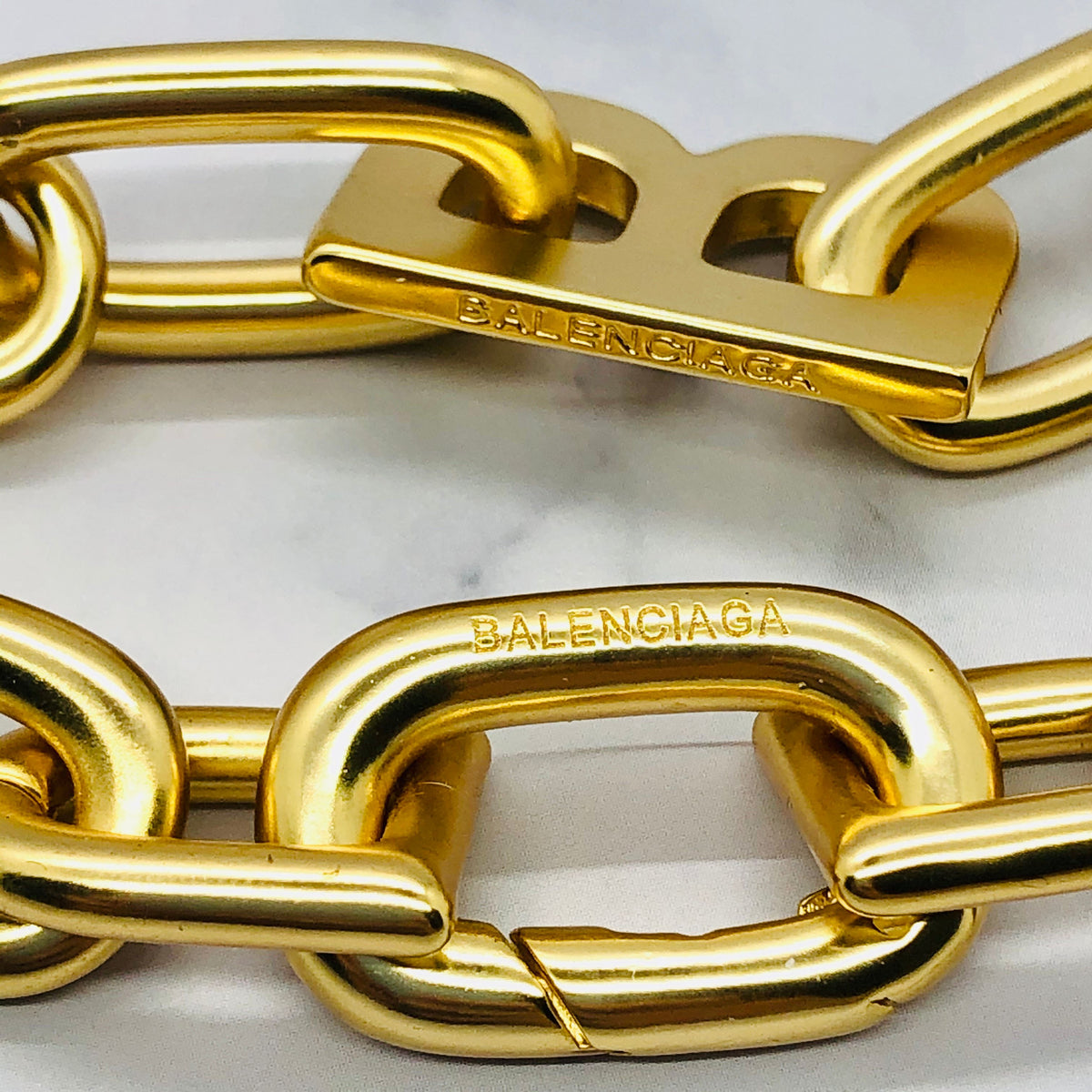 BALENCIAGA B Gold Chain Bracelet - Pre owned