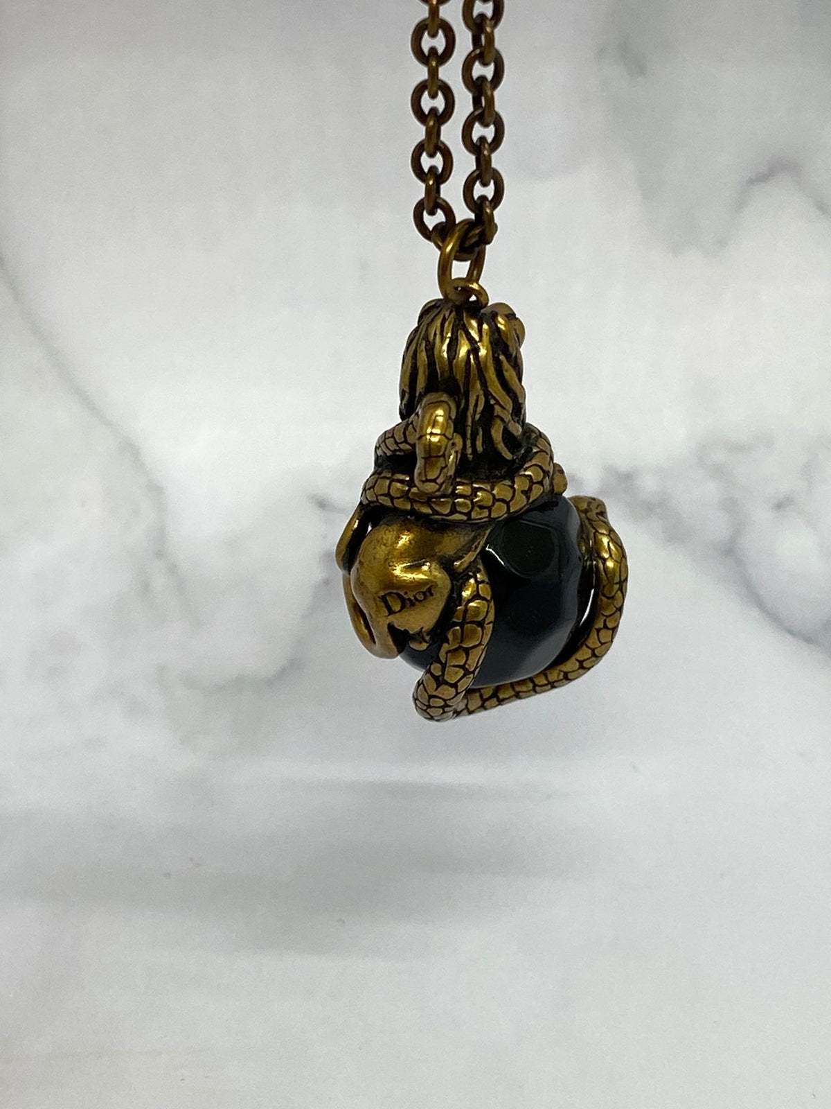 CHRISTIAN DIOR Onyx Ornate Pendant Necklace - Pre owned