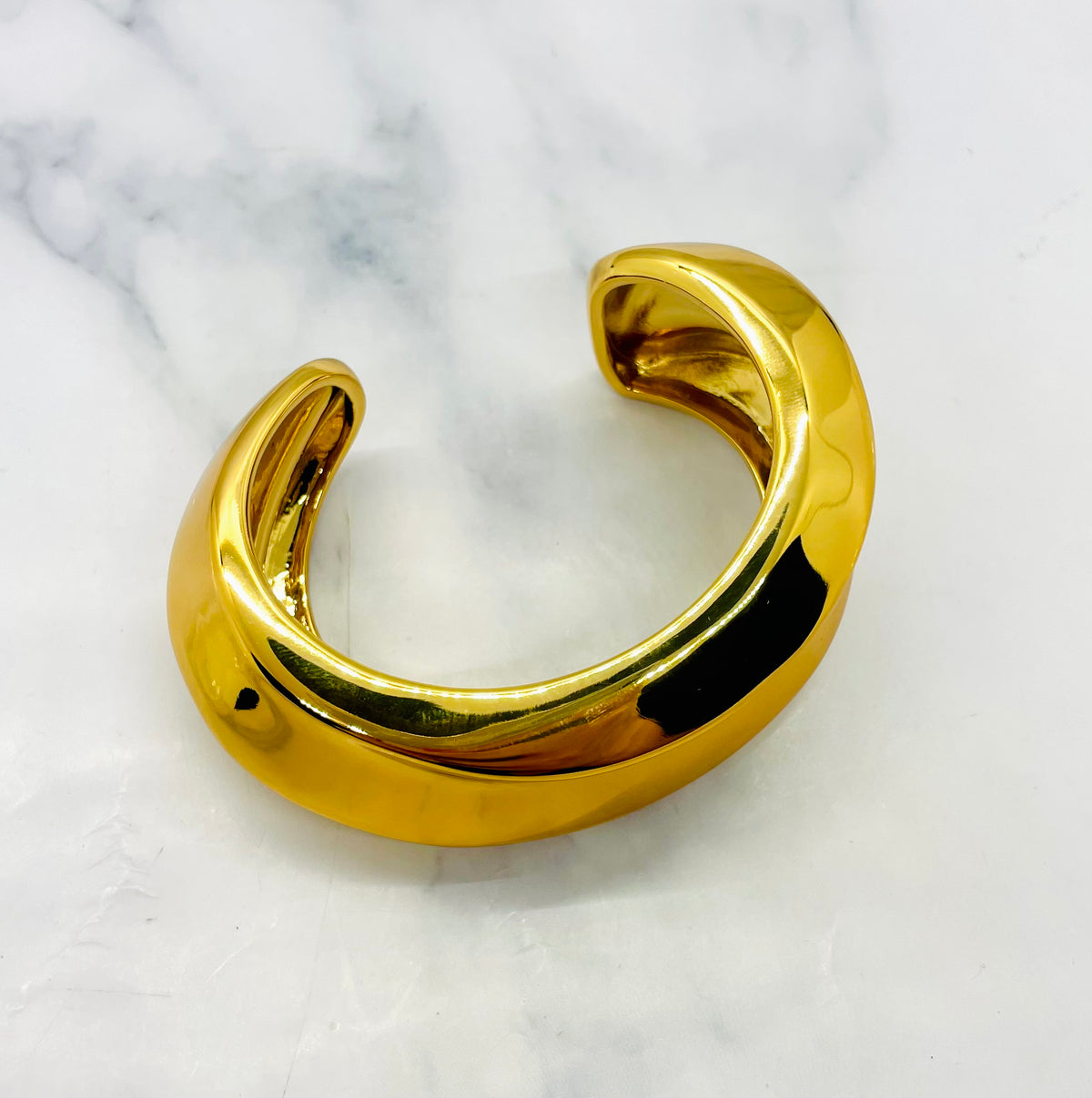 YSL YVES SAINT LAURENT Gold Tone Cuff Bracelet - Pre owned