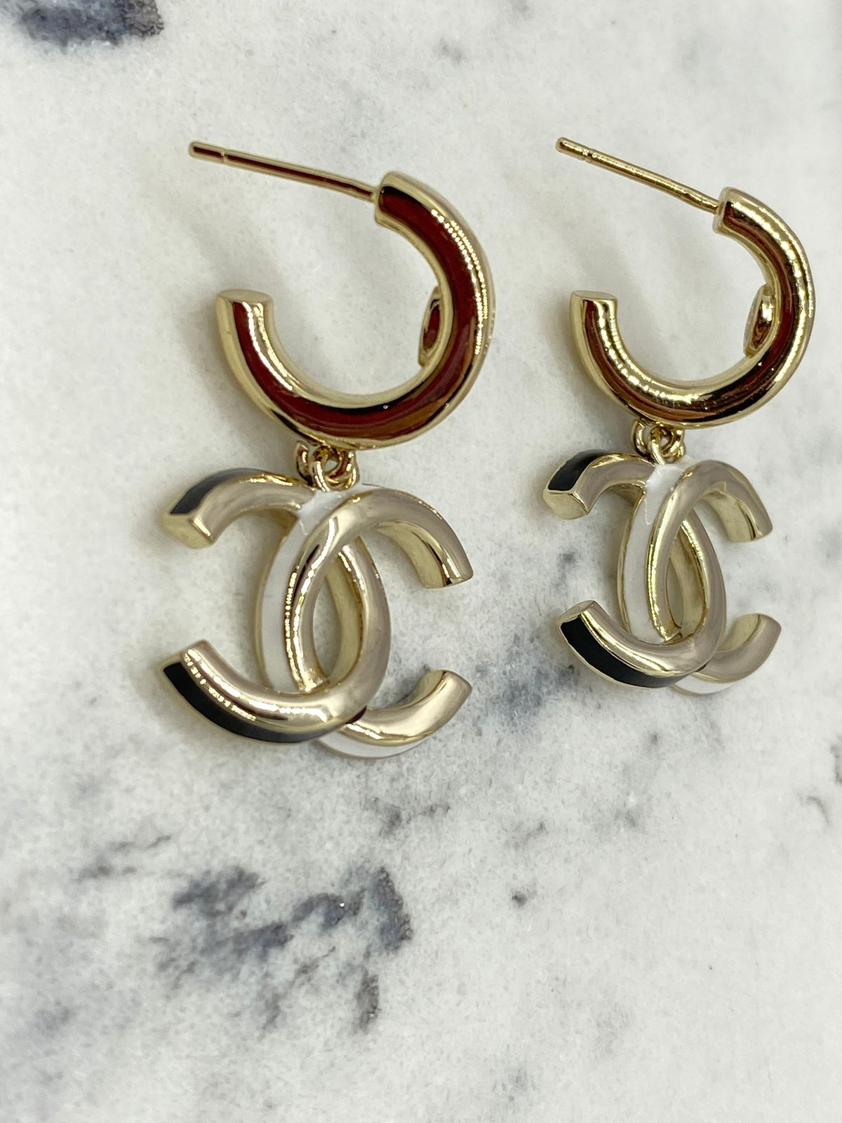 CHANEL CC Monogram Pendant Earrings - Pre owned
