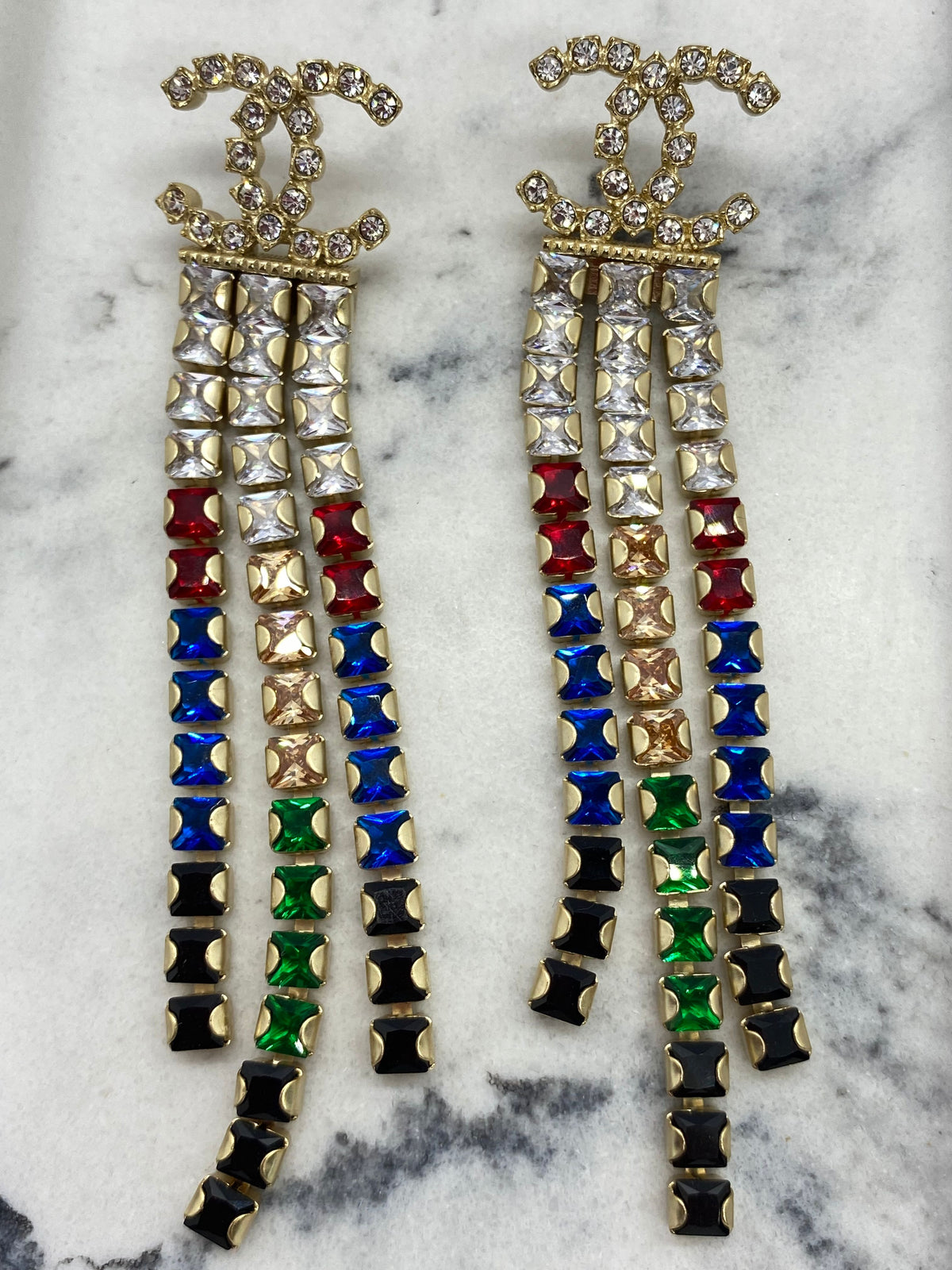CHANEL CC 2019 Rhinestone Color Fringe Earrings - Pre owned