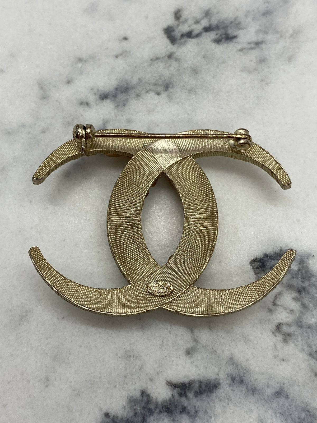 CHANEL CC Rhinestone Brooch - DAMAGED