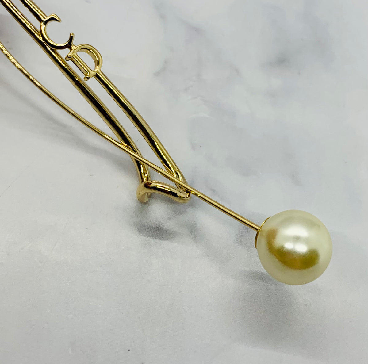 CHRISTIAN DIOR Statement SINGLE Earrings - Pre owned