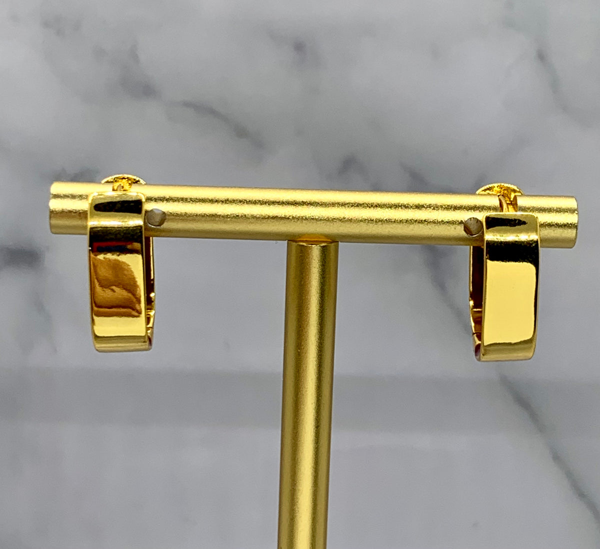 YSL YVES SAINT LAURENT Burgundy Enamel Earrings - Pre owned