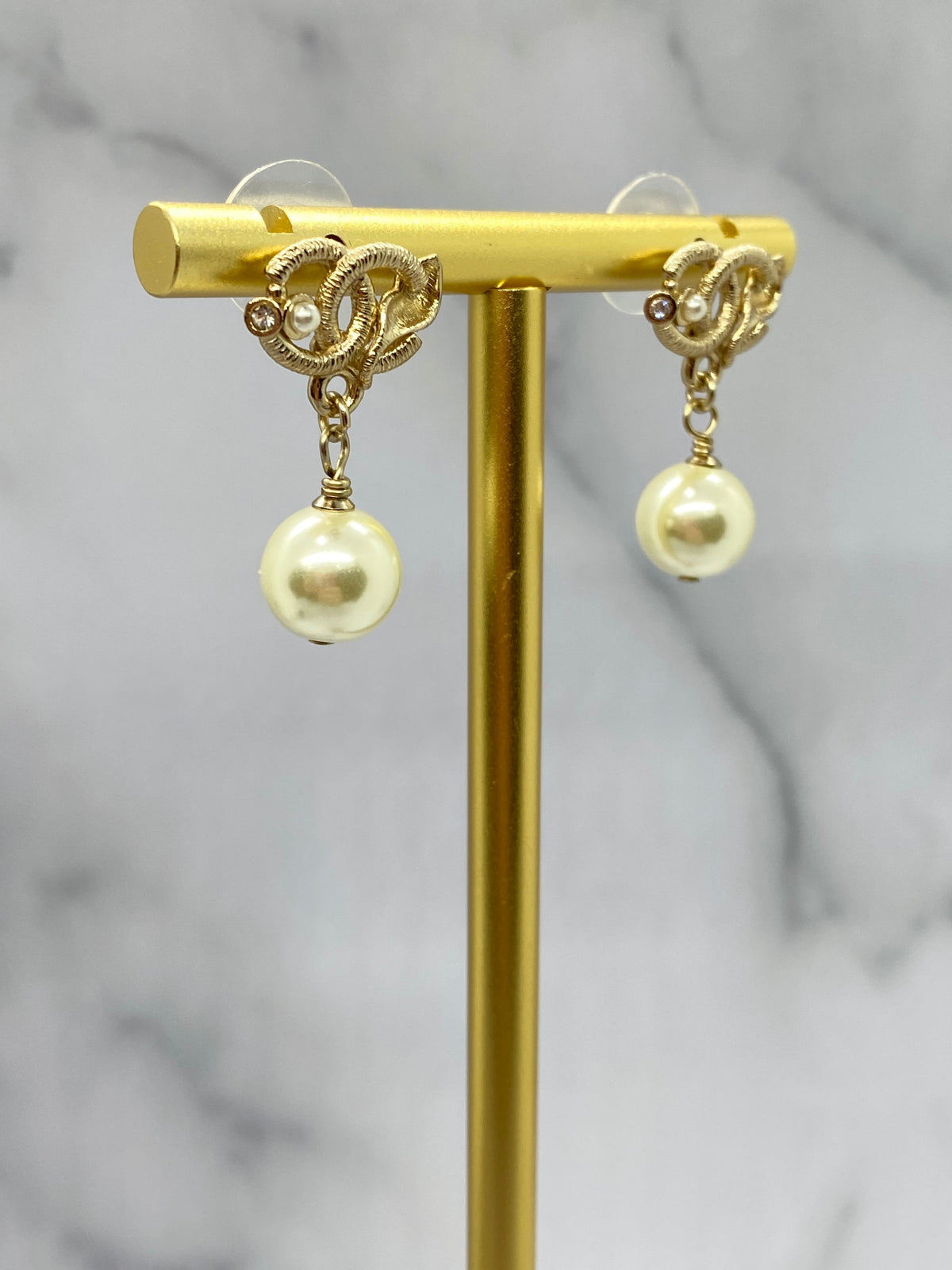 CHANEL CC Gold Tone Pearl Pendant Earrings - Pre owned