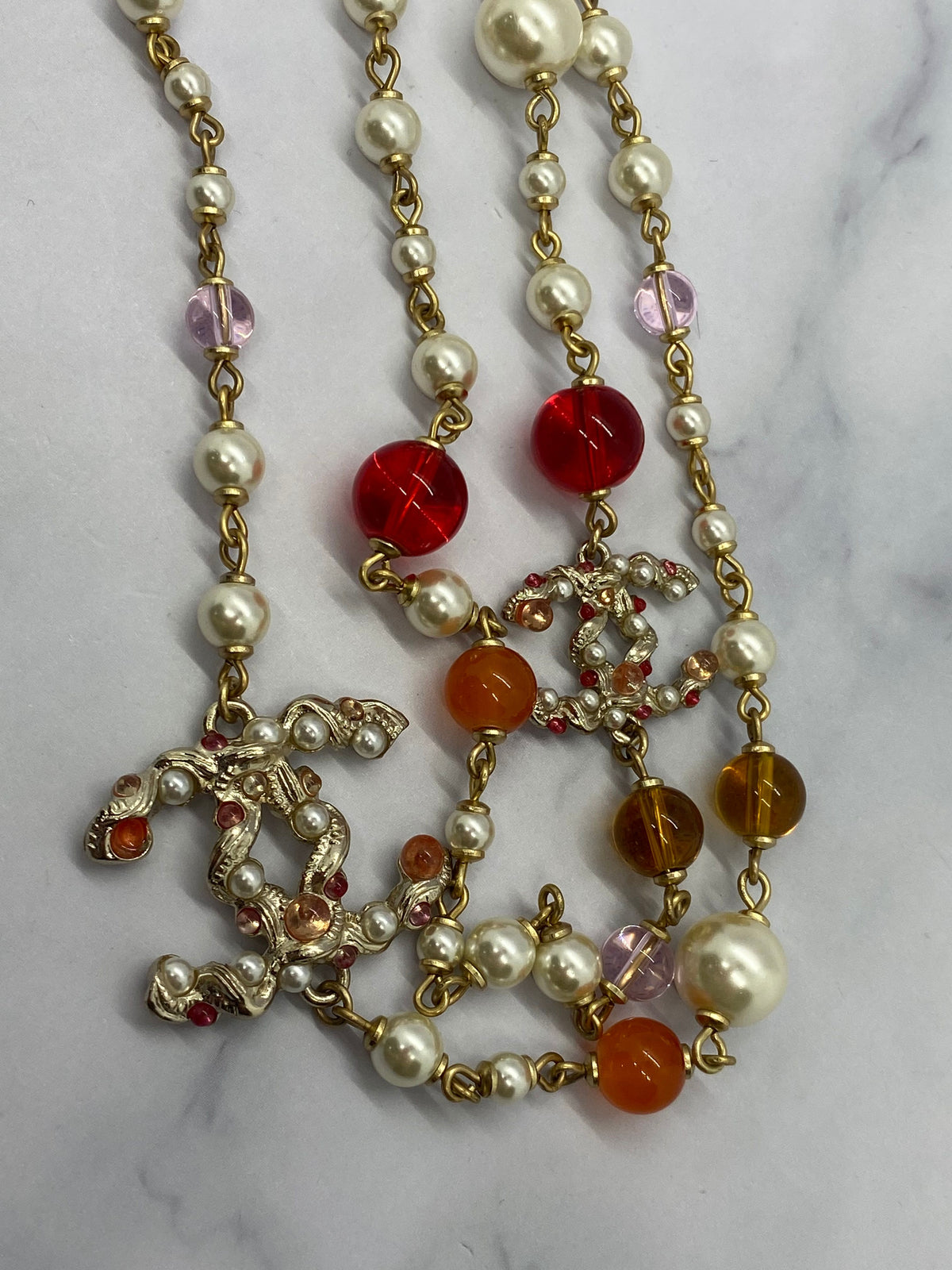 CHANEL CC Long Beaded Statement Necklace - Pre owned