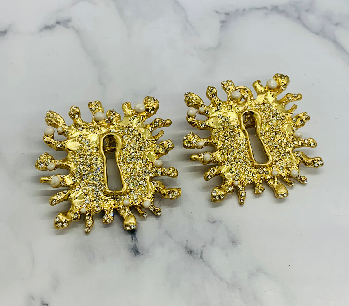 SCHIAPARELLI Key Hold Statement Earrings - Pre owned