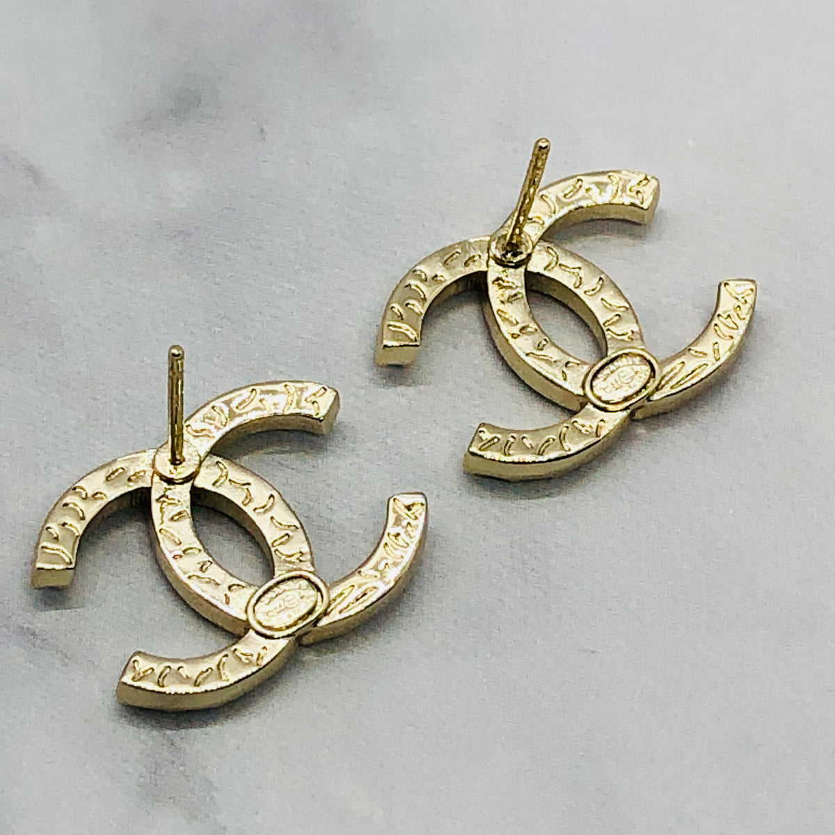 CHANEL CC Rhinestone Earrings - Pre owned