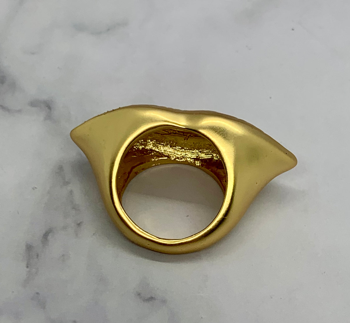 SCHIAPARELLI Statement Lips Ring Size 7 M - Pre owned