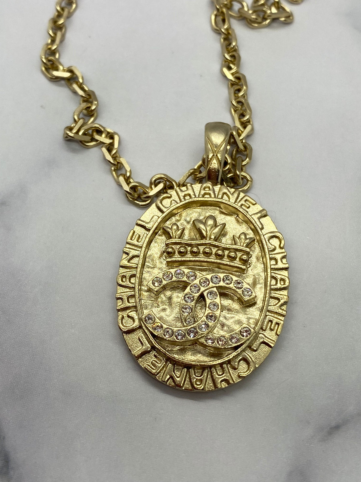CHANEL CC Gold Tone Pendant Necklace - Pre owned