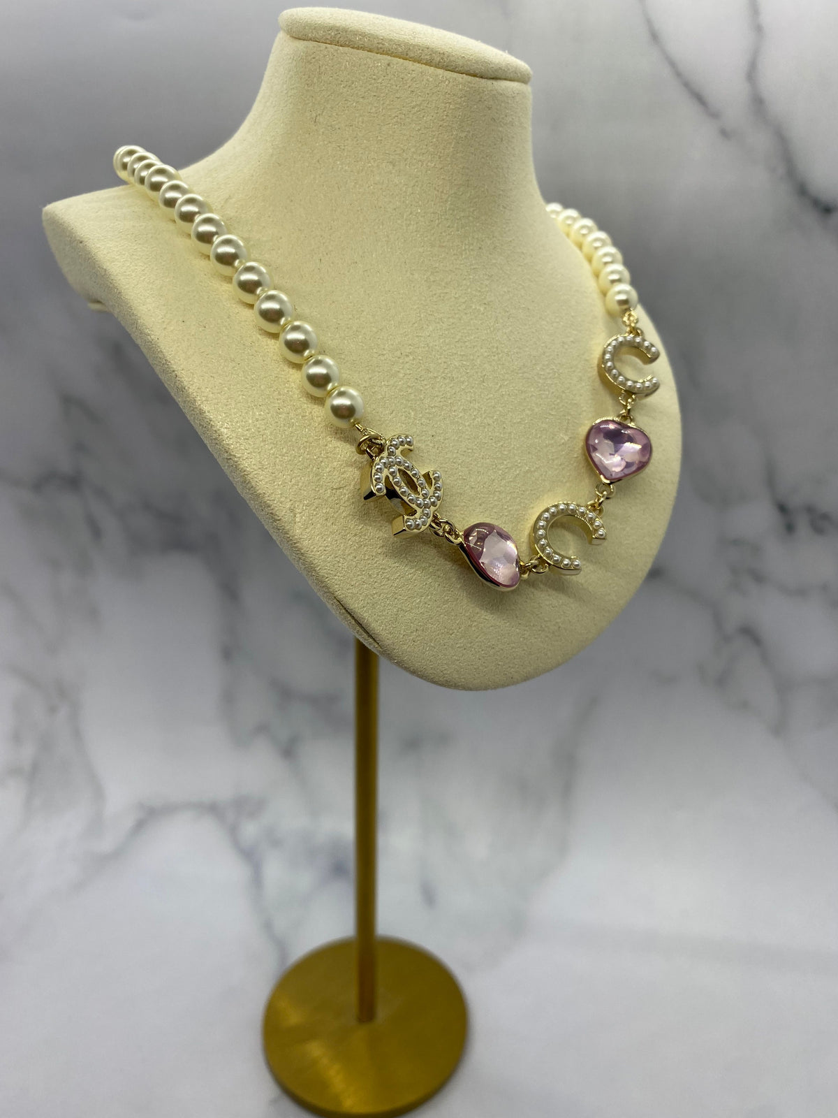 CHANEL CC I Heart Coco Pearl Necklace - USED