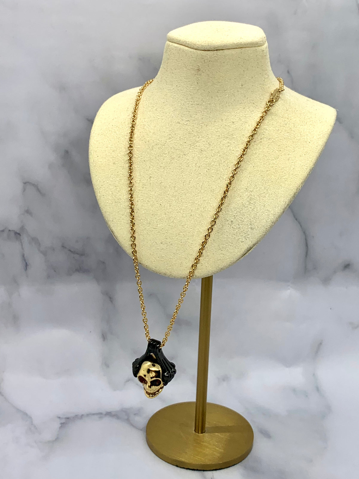 ALEXANDER MCQUEEN Skull Pendant Necklace - Pre owned