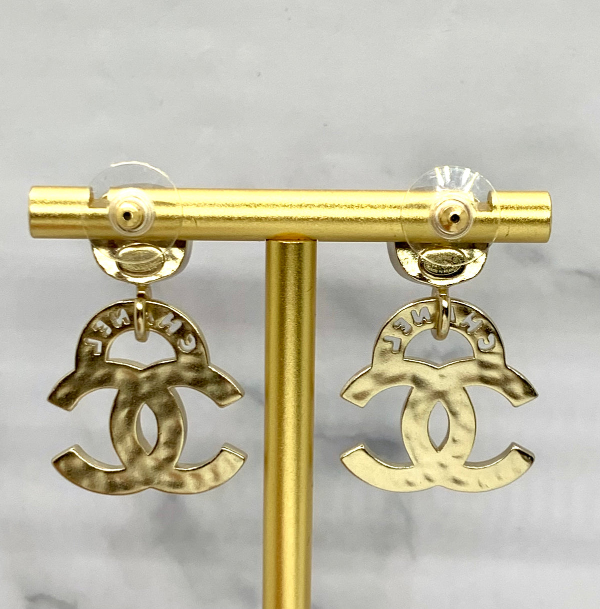 CHANEL CC Rhinestone Pendant Earrings - USED