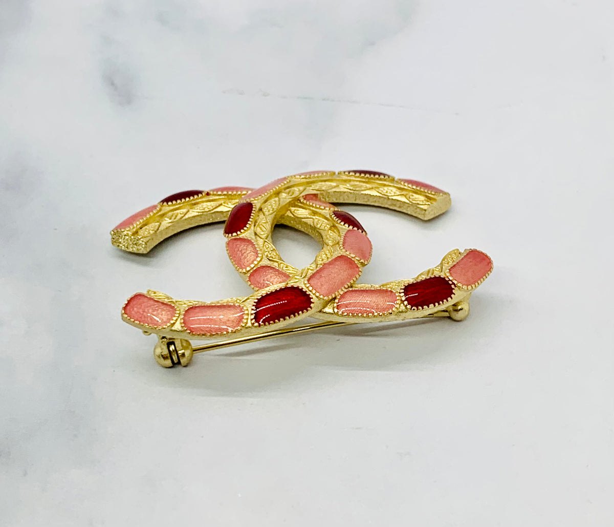 Chanel - Red & Pink CC Pin Brooch - Pre owned