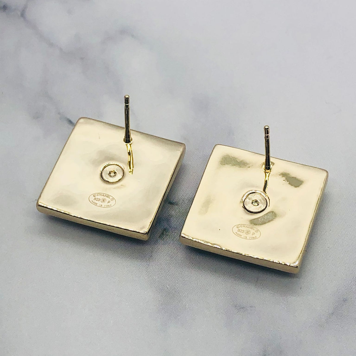 CHANEL CC Rhinestone Square Earrings - Pre owned