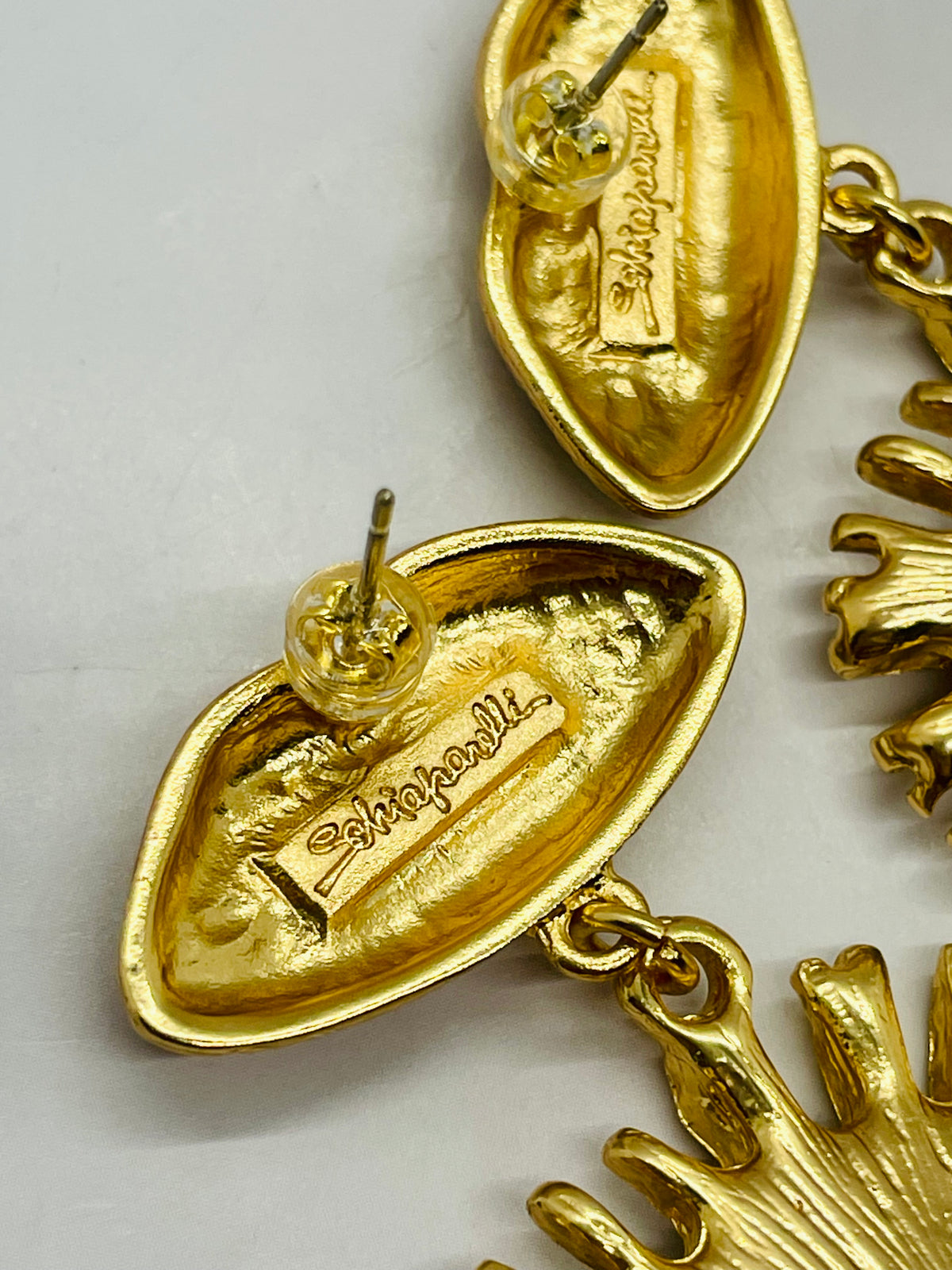 SCHIAPARELLI Surrealist Lips Statement Earrings - Pre owned