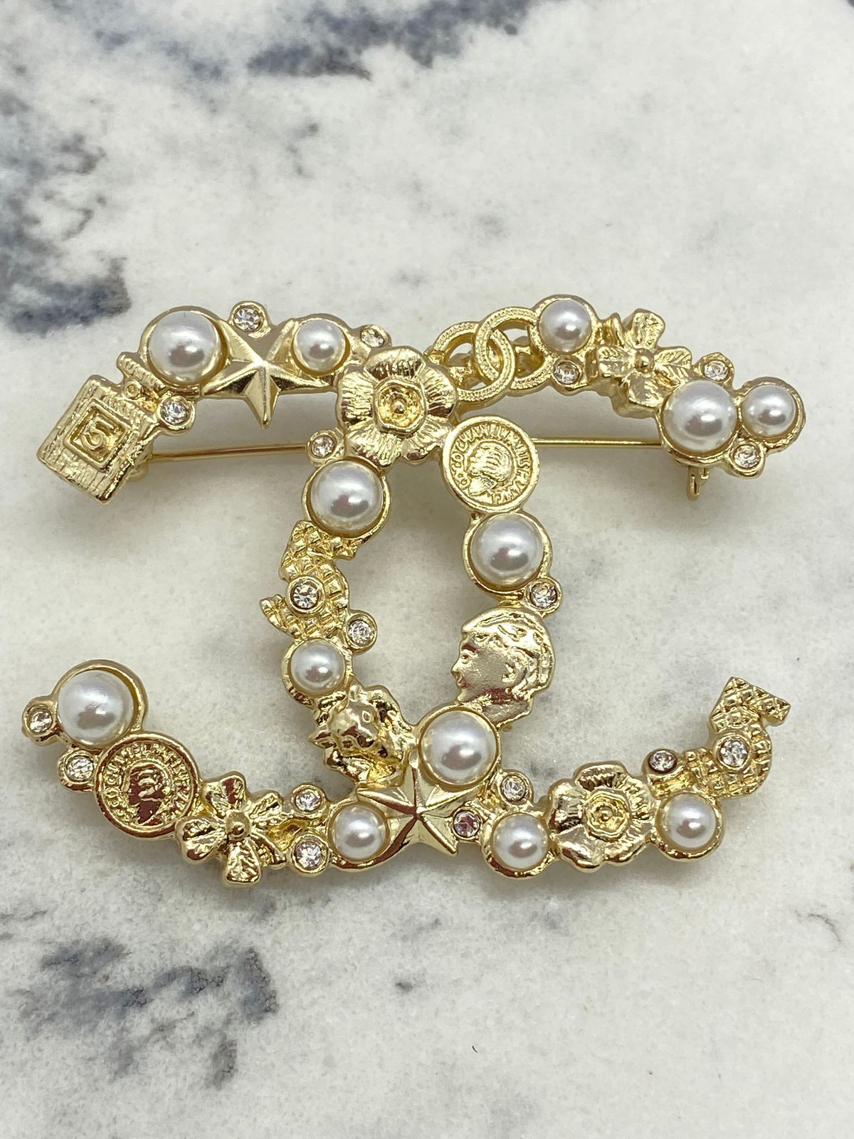 CHANEL CC Gold Tone Pearl Trim Brooch Pin - USED