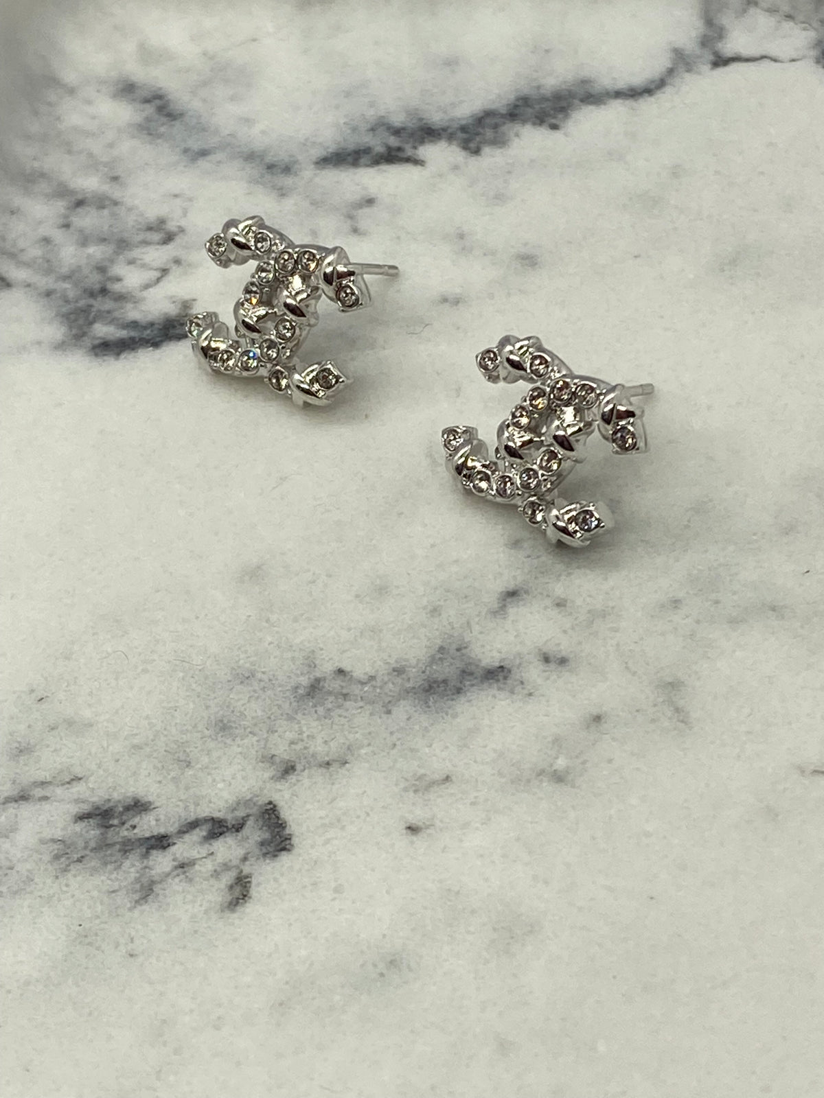 CHANEL CC Silver Tone Rhinestone Earrings - Pre owned