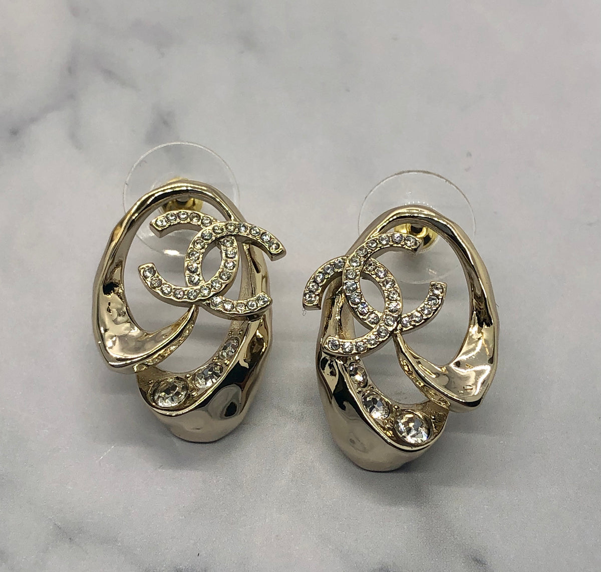 CHANEL CC Rhinestone Earrings - USED