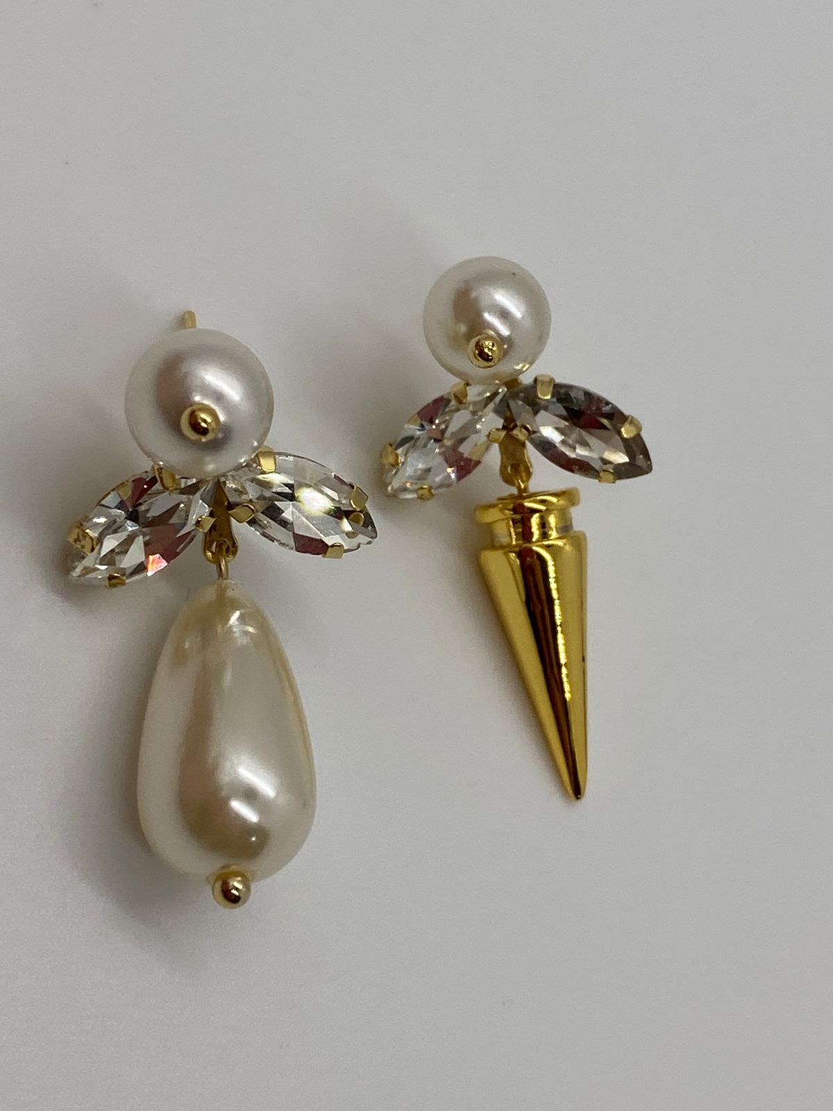 SIMONE ROCHA Asymmetric Pearl Silver Spike Rhinestone Earrings - Pre owned