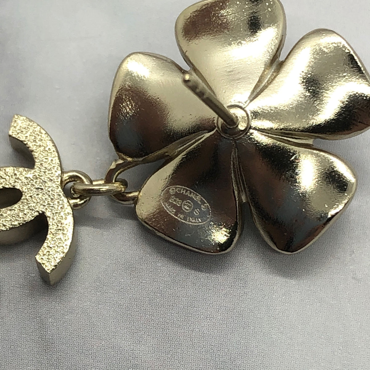 CHANEL CC Rhinestone Floral Pendant Earrings - USED
