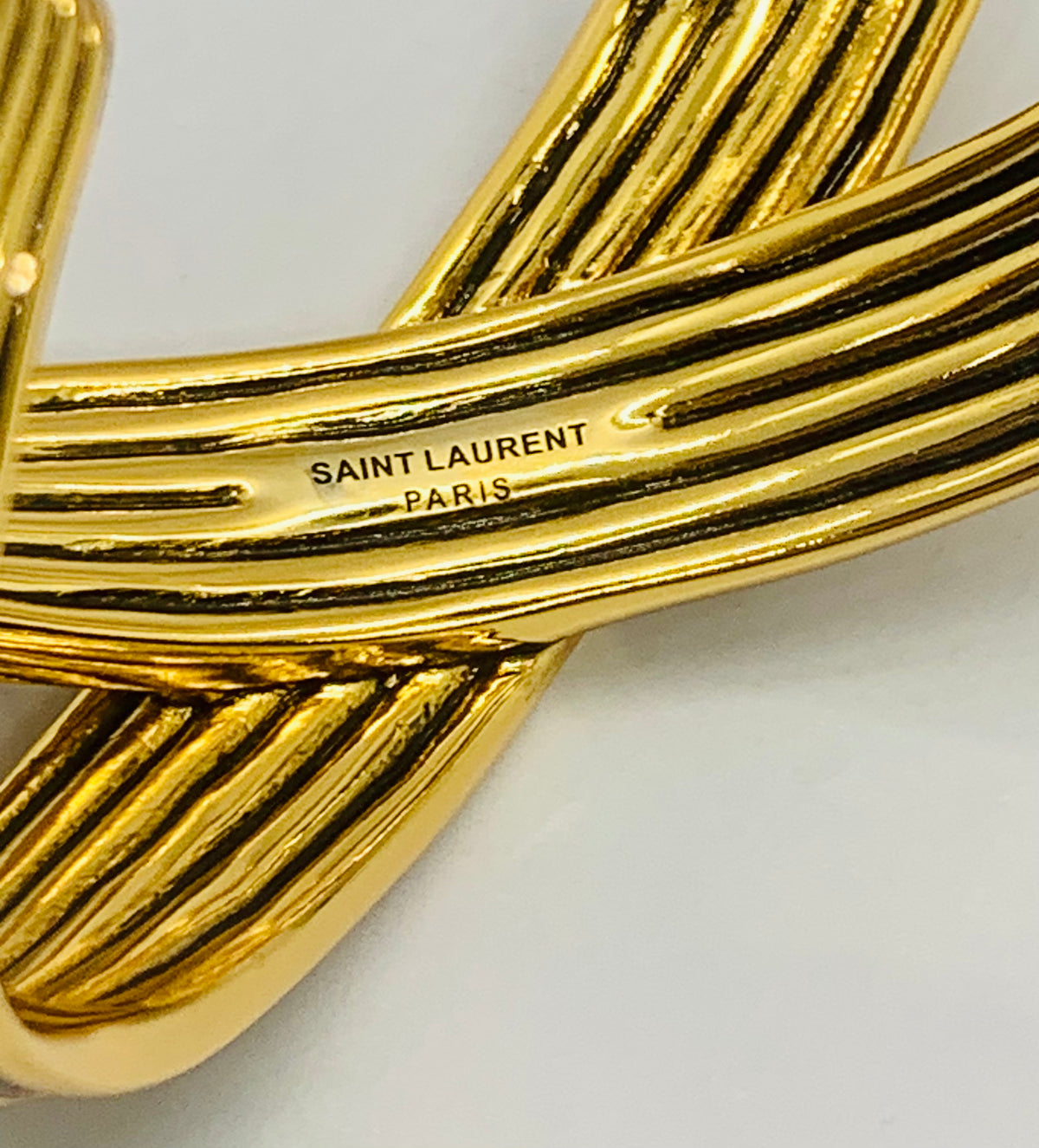 YSL YVES SAINT LAURENT Twisted Infinity Cuff Bracelet - Pre owned