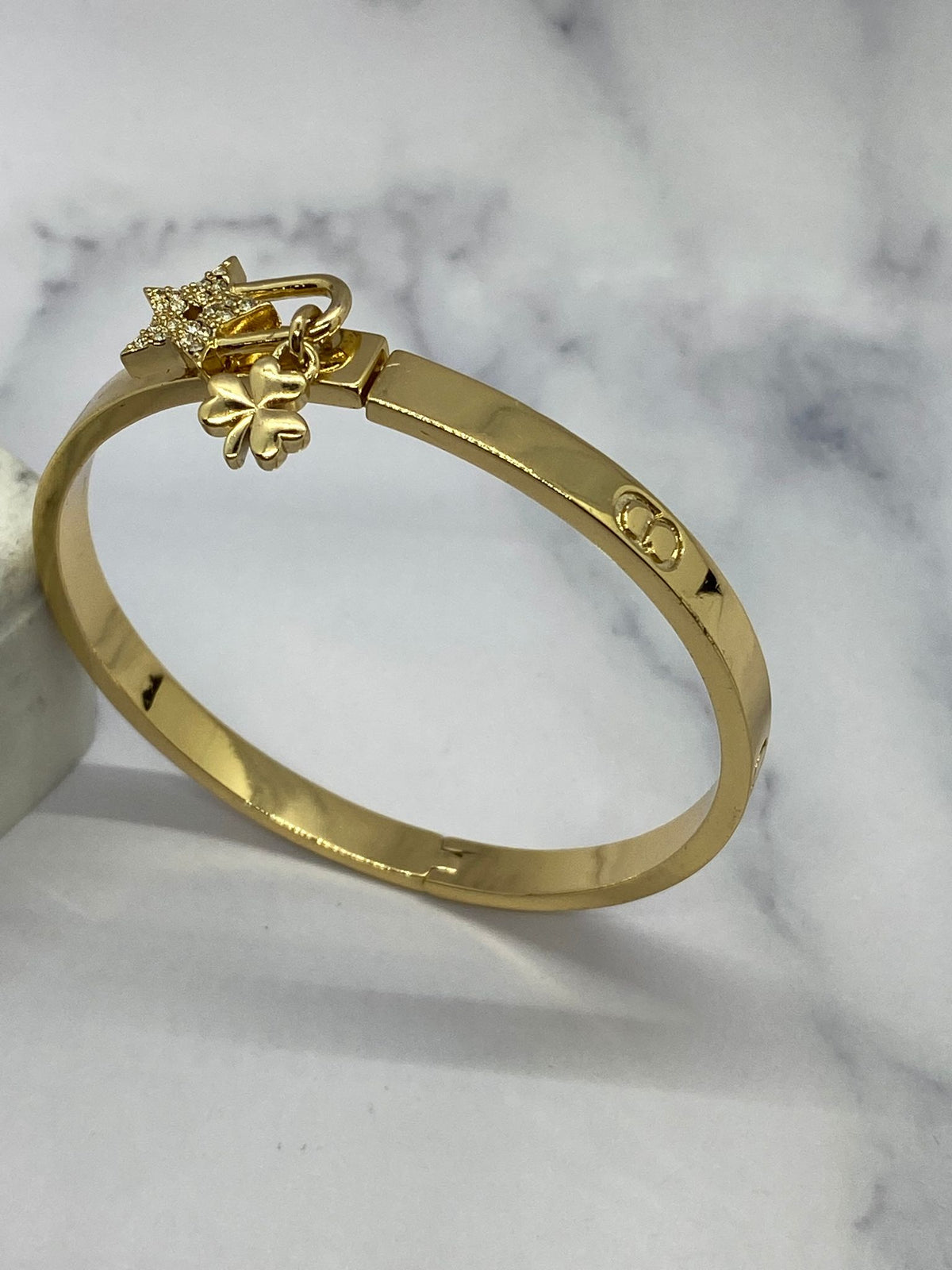 CHRISTIAN DIOR CD Gold Tone Charm Bracelet - Pre owned