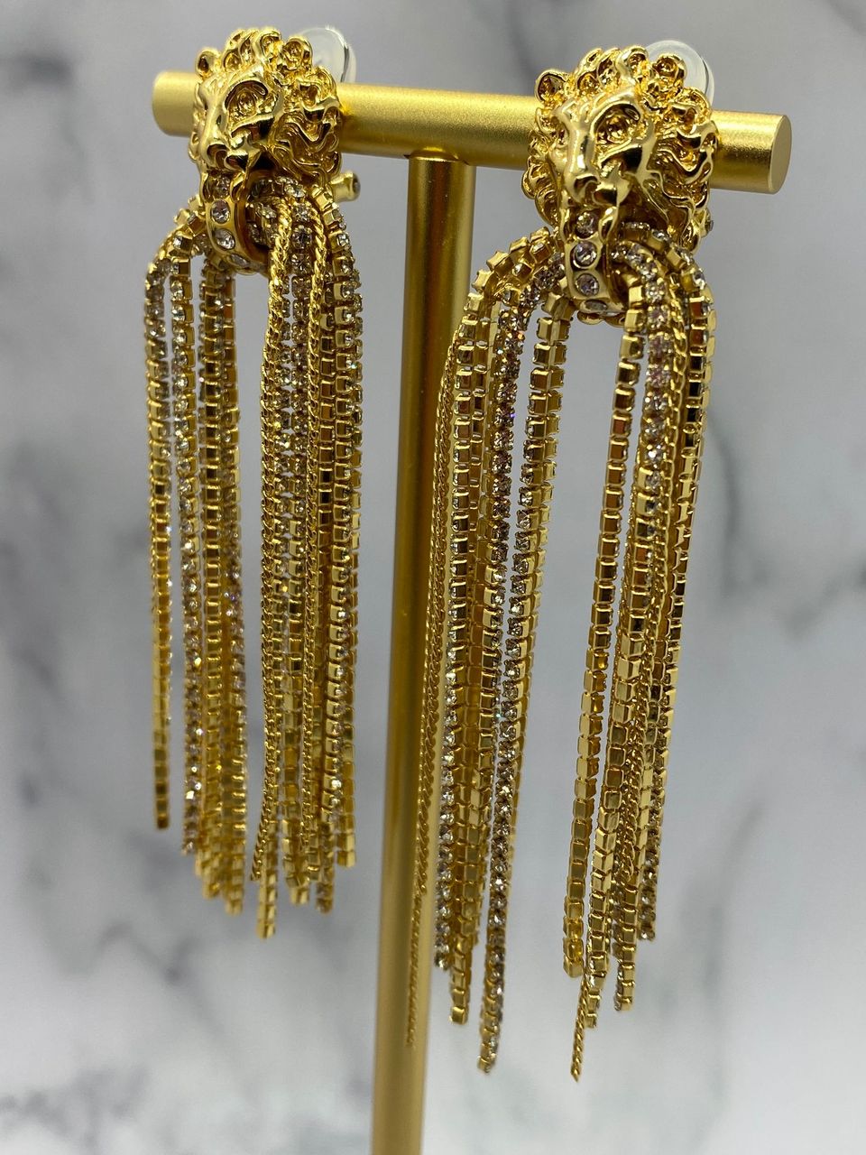 GUCCI Gold Crystal Lion Fringe Earrings - Pre owned