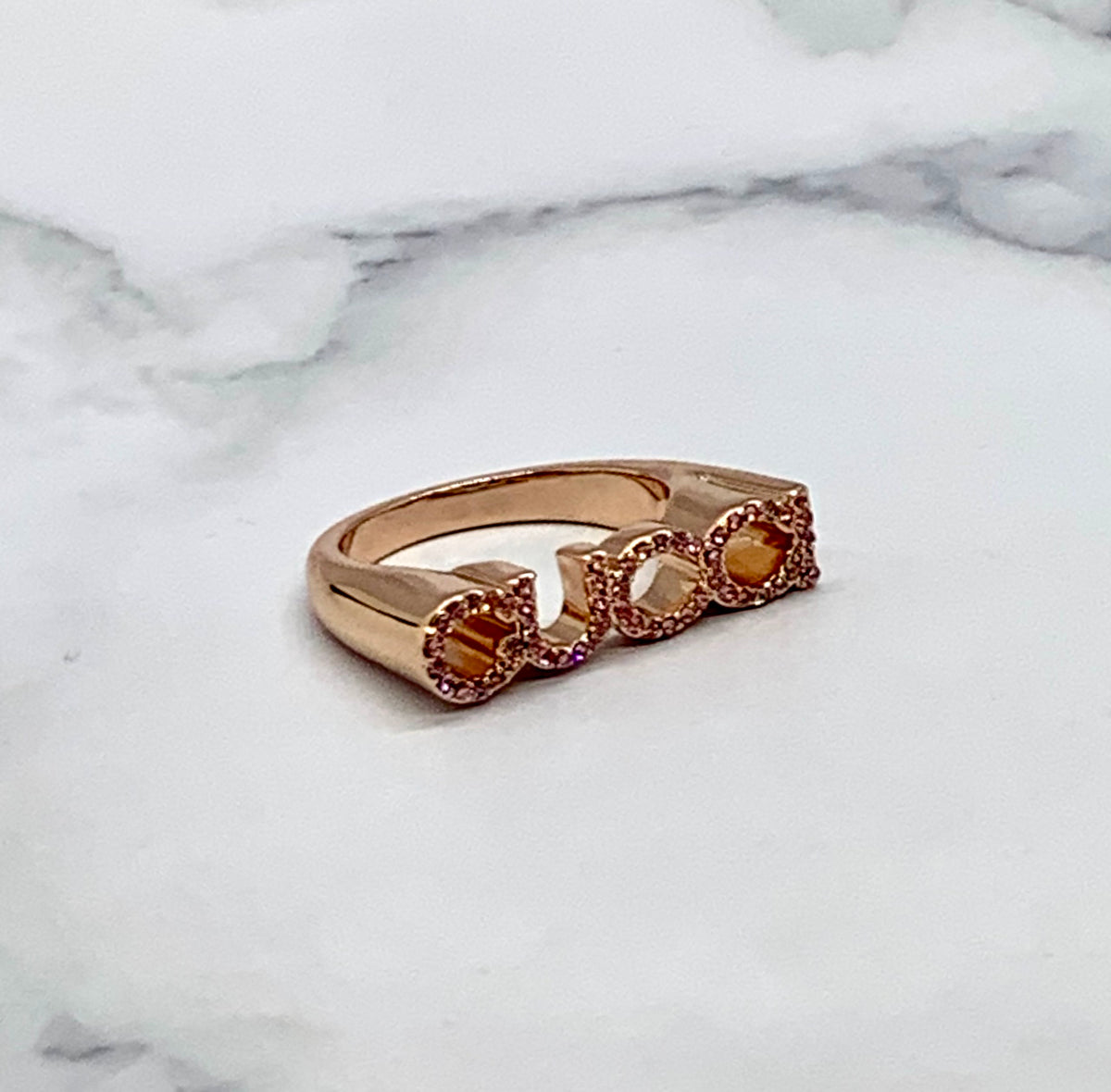 GUCCI Rose Gold Rhinestone Ring Size 7 M - Pre owned