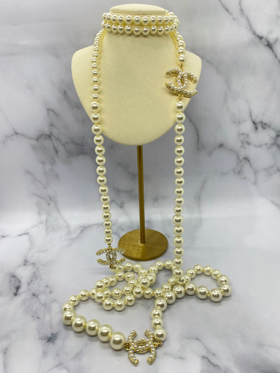 CHANEL CC Long Wrap Pearl Necklace - Pre owned