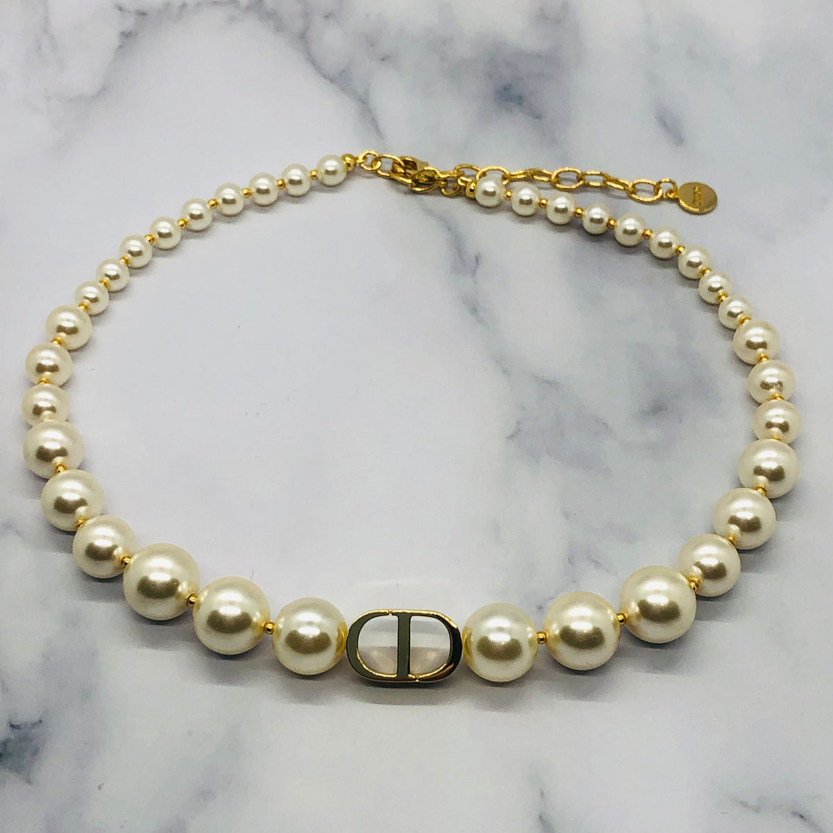 CHRISTIAN DIOR CD Brass Pearl Choker Necklace - Pre owned