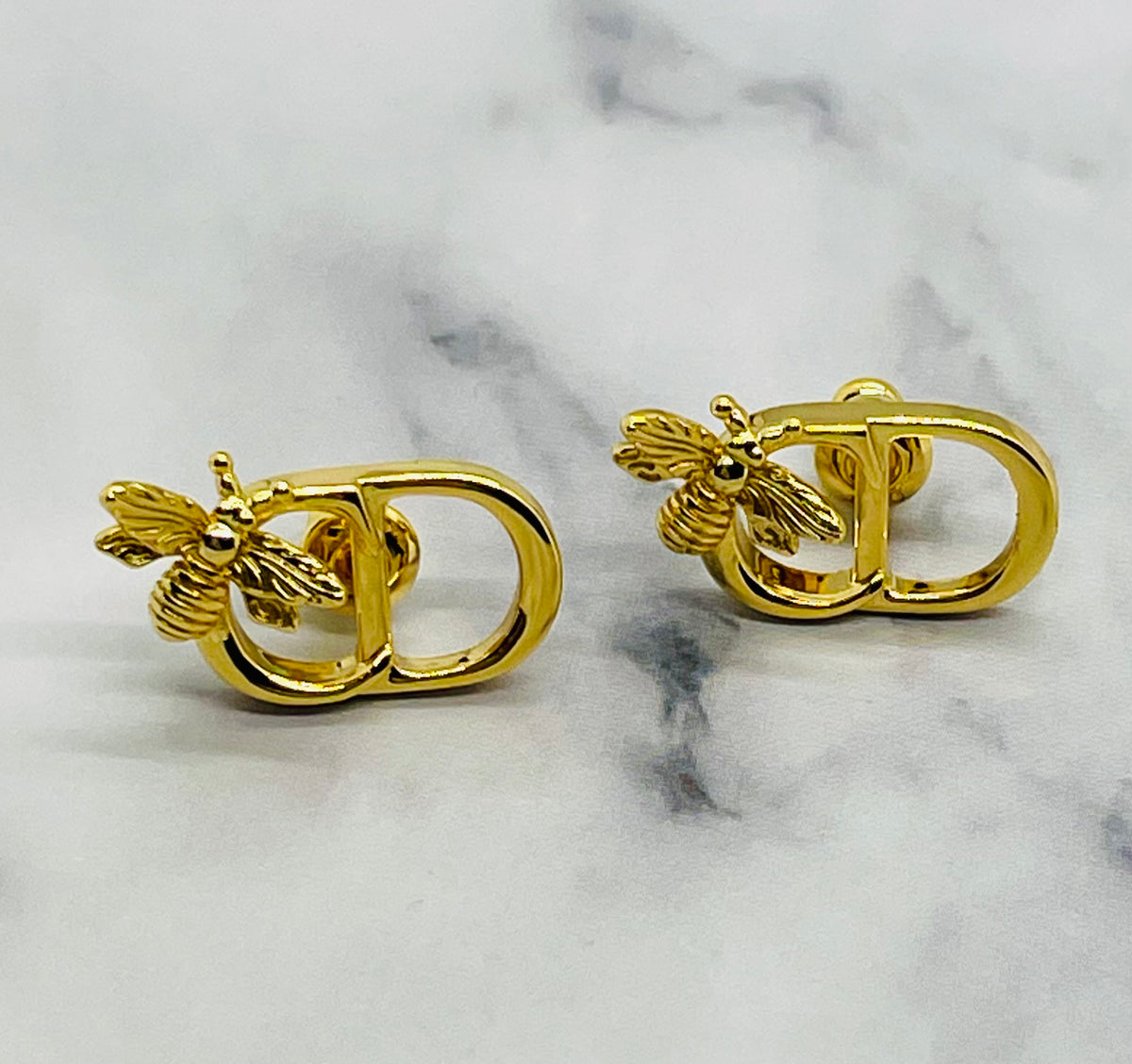CHRISTIAN DIOR CD Gold Fly Earrings - Pre-Owned