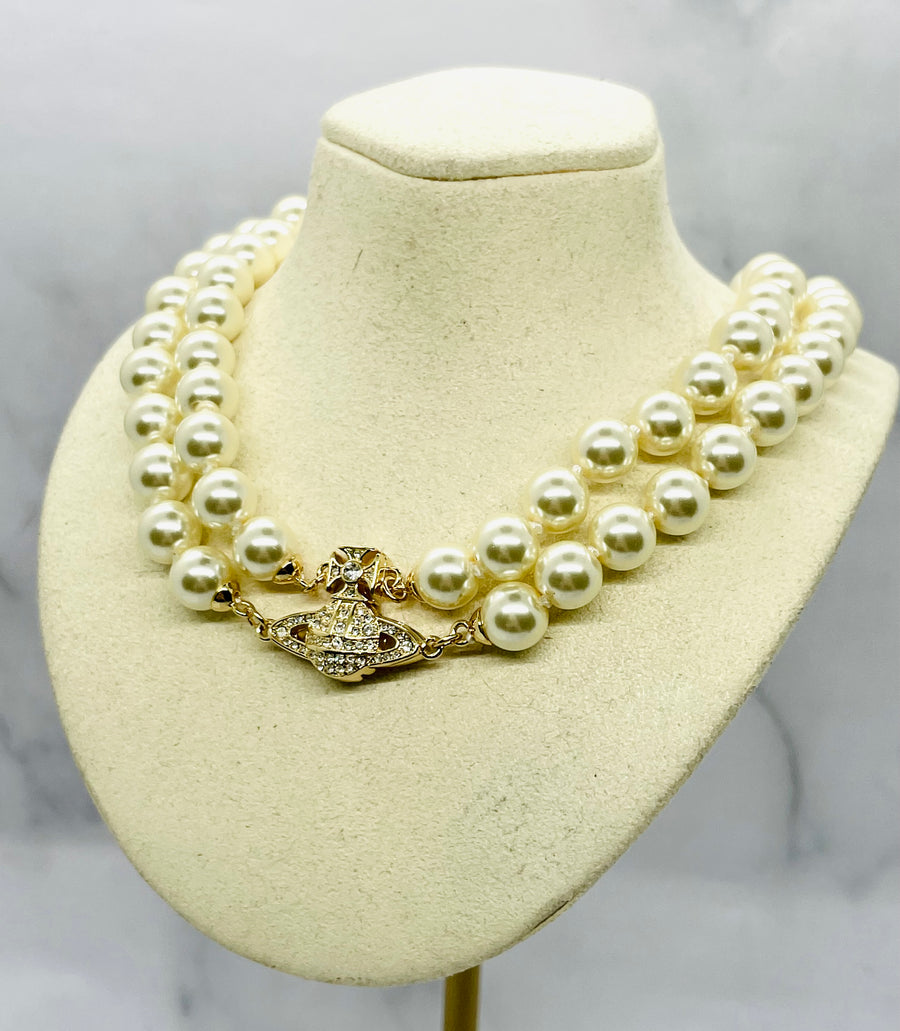 VIVIENNE WESTWOOD Pearl Choker Necklace - Pre owned