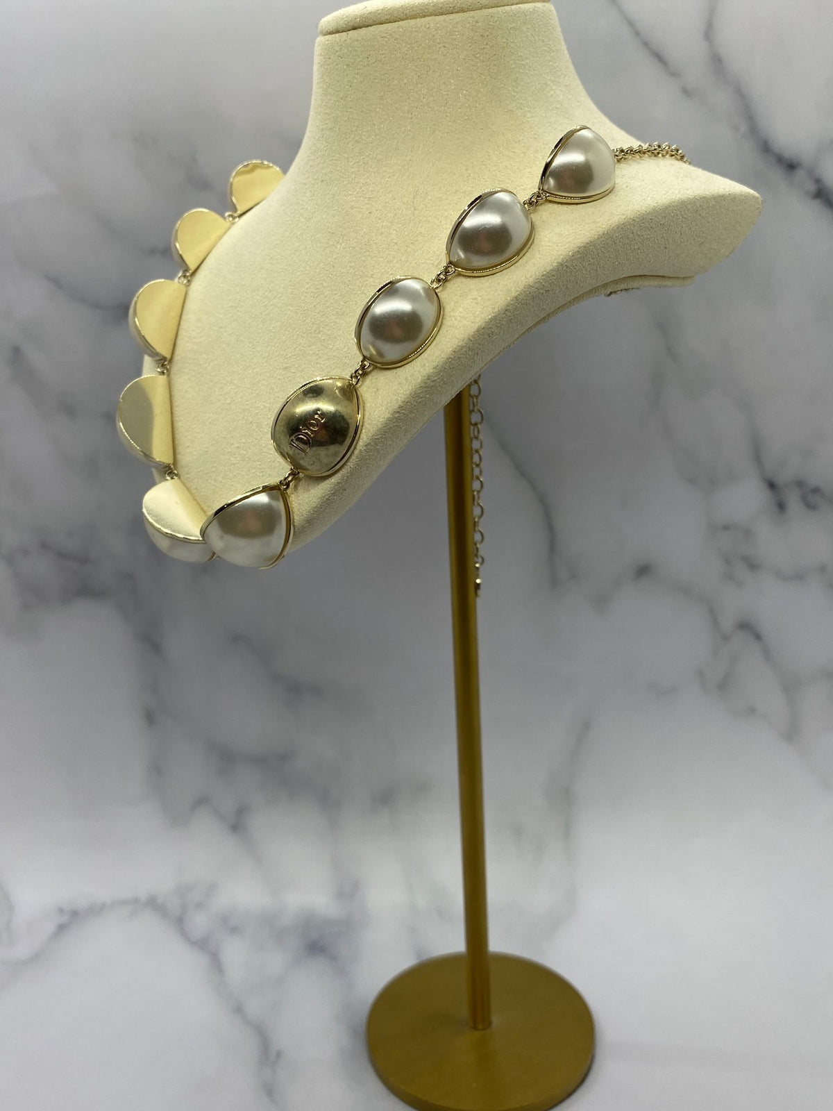 CHRISTIAN DIOR Geometric Pearl Statement Necklace - Pre owned