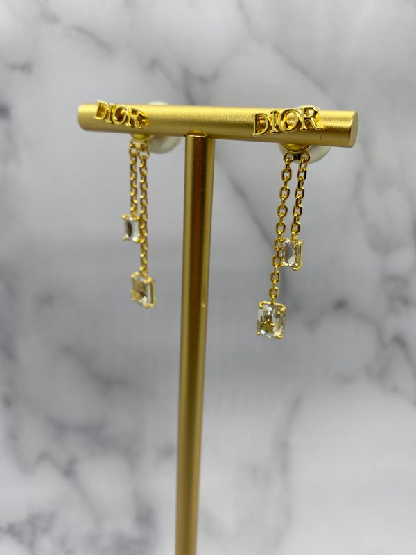 CHRISTIAN DIOR Faux Pearl & Rhinestone Earrings - Pre owned