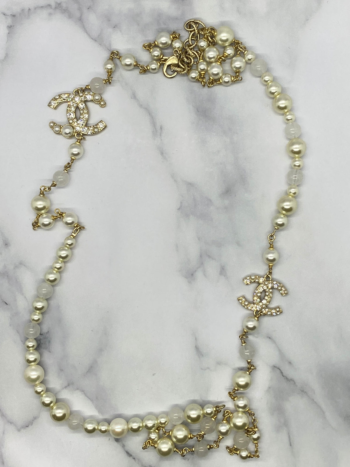 CHANEL CC Pearl Trim Layered Statement Necklace - Pre owned