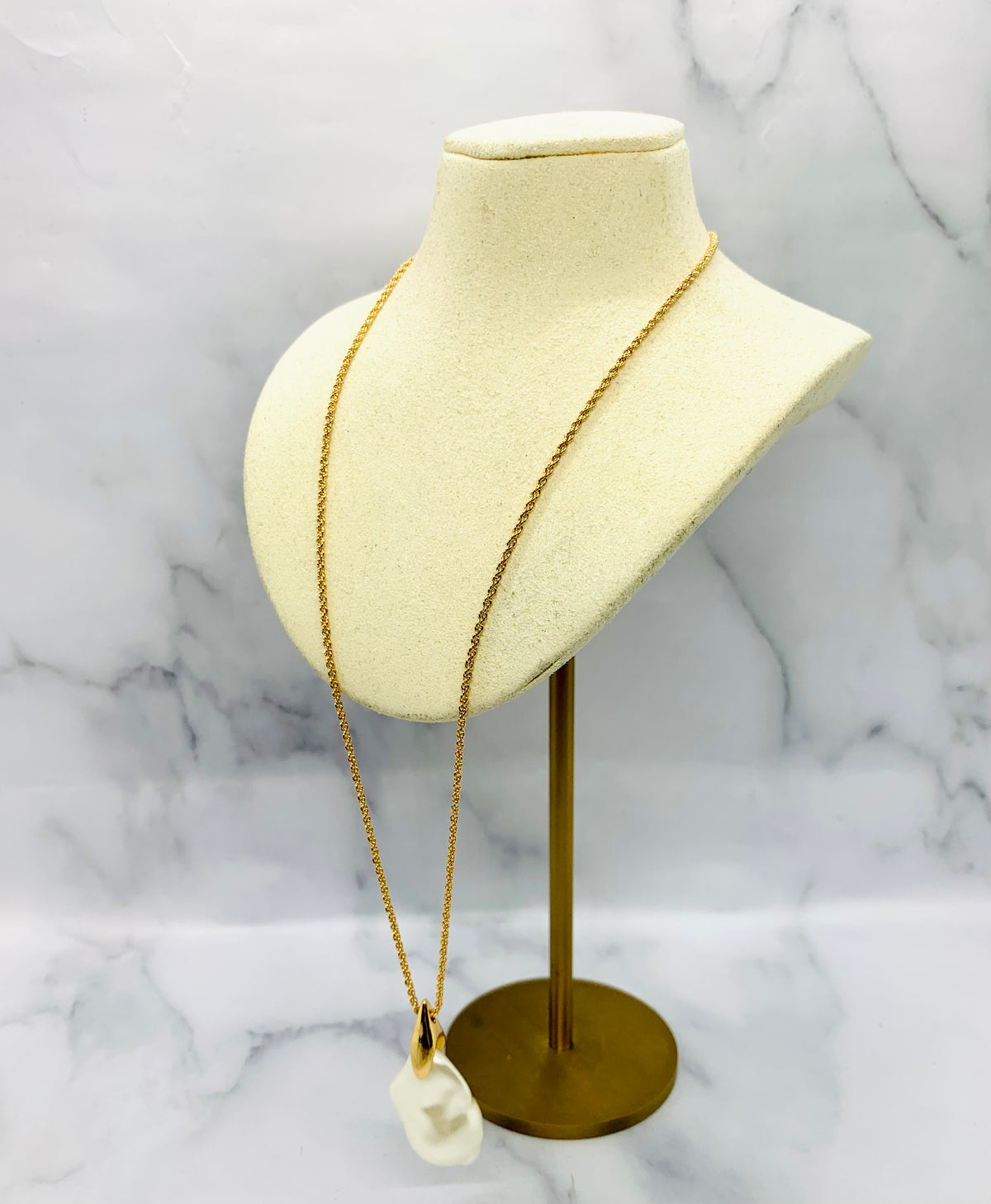 BOTTEGA VENETA Fresh Water Pearl Pendant Necklace - Pre owned